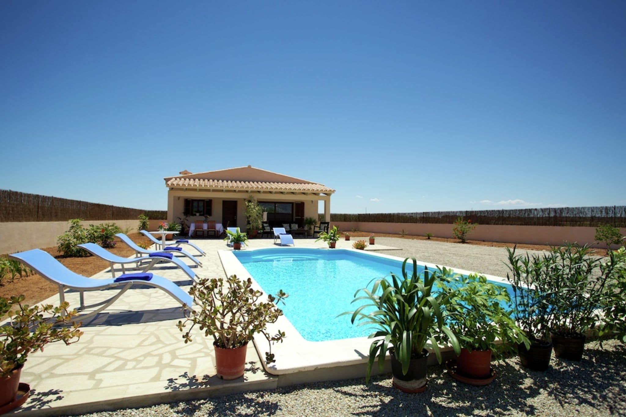 Belle maison de campagne dans la petite ville de Campanet avec piscine privée