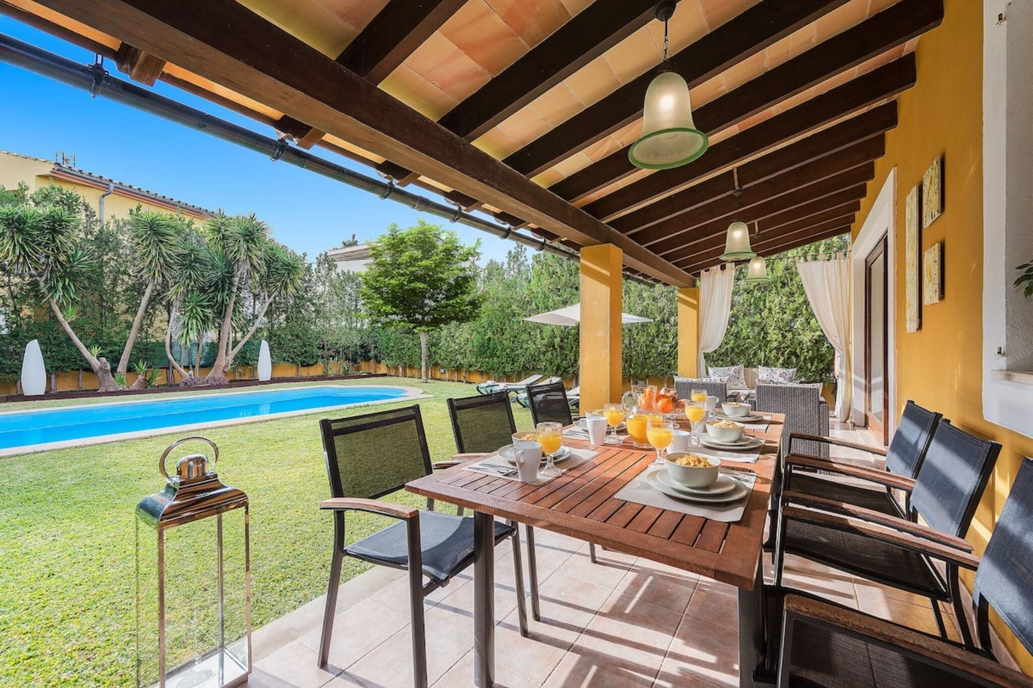 Beautiful holiday home in Alcudia with pool