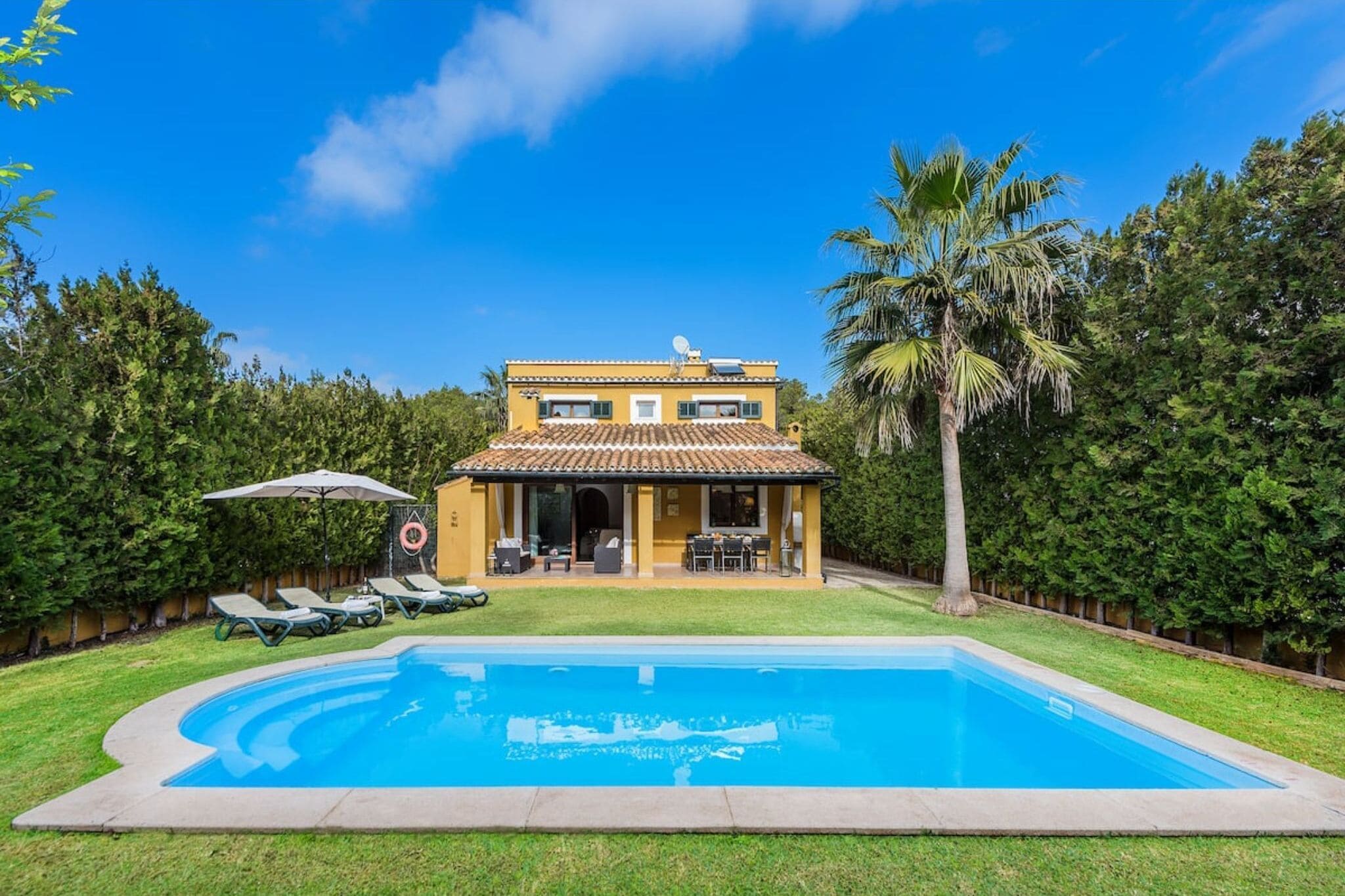 Belle maison de vacances à Alcudia avec piscine