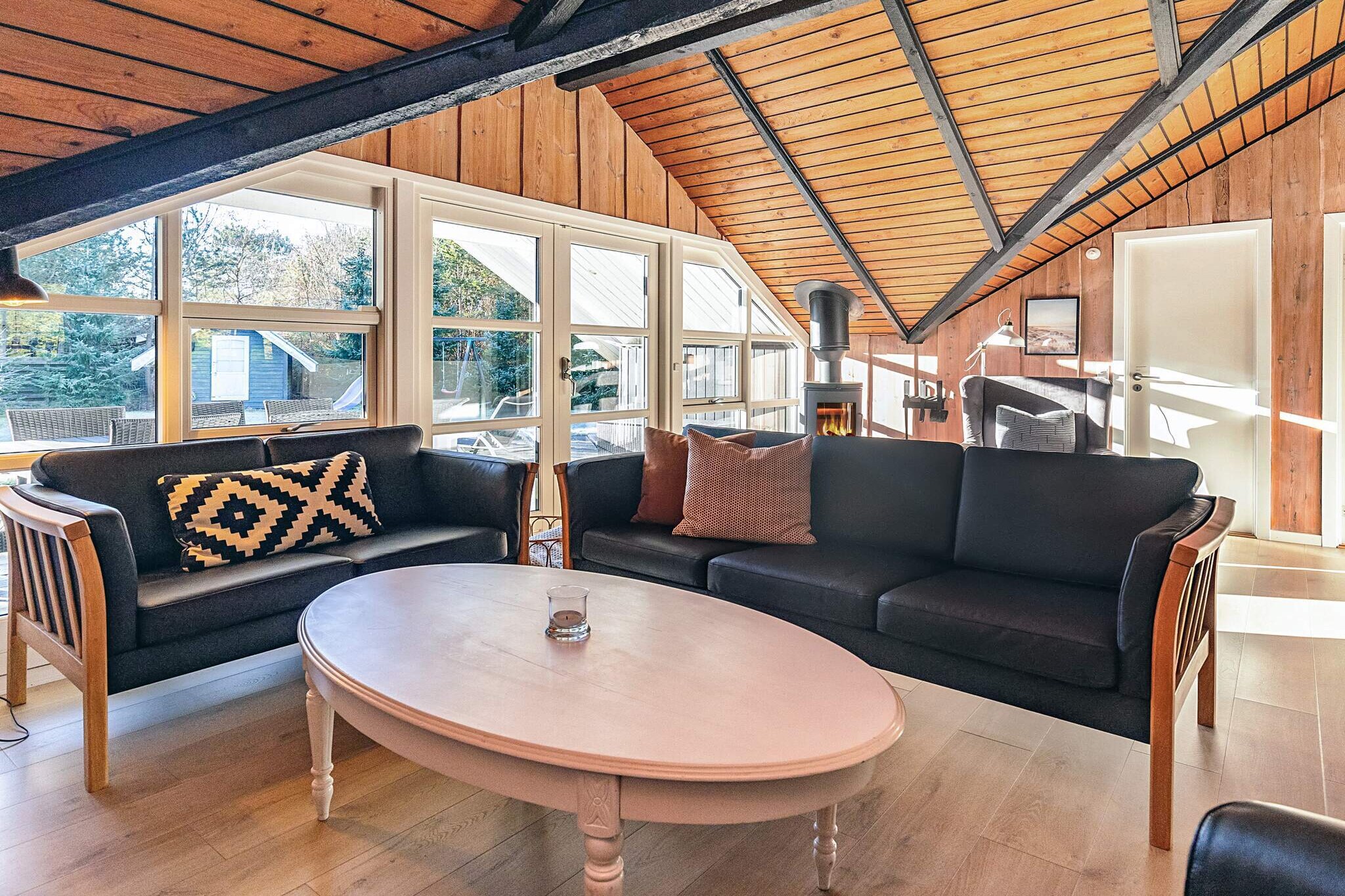 Licht vakantiehuis met bubbelbad - Binnen