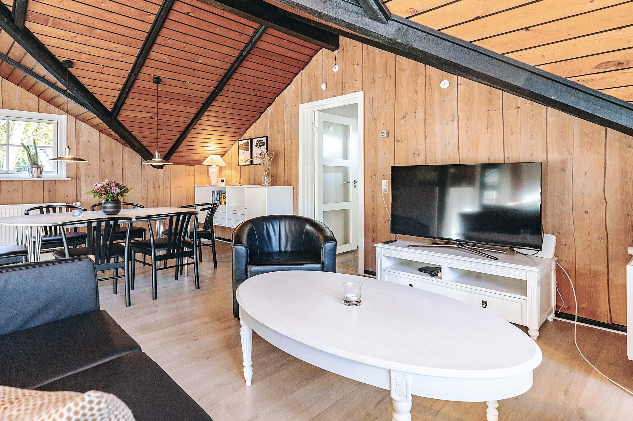 Licht vakantiehuis met bubbelbad - Binnen