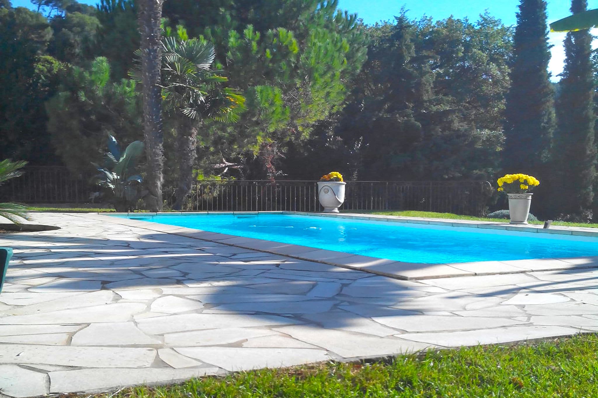 Ruhige Villa in Saint Paul de Vence mit Schwimmbad
