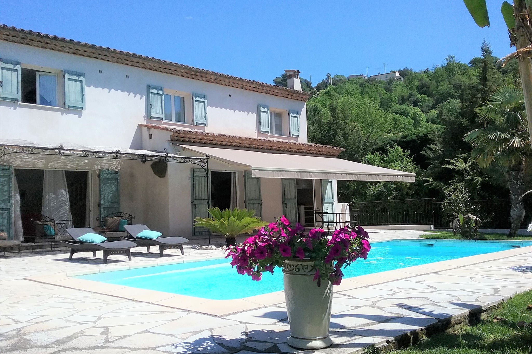 Rustig gelegen villa aan de Côte d'Azur op het platteland