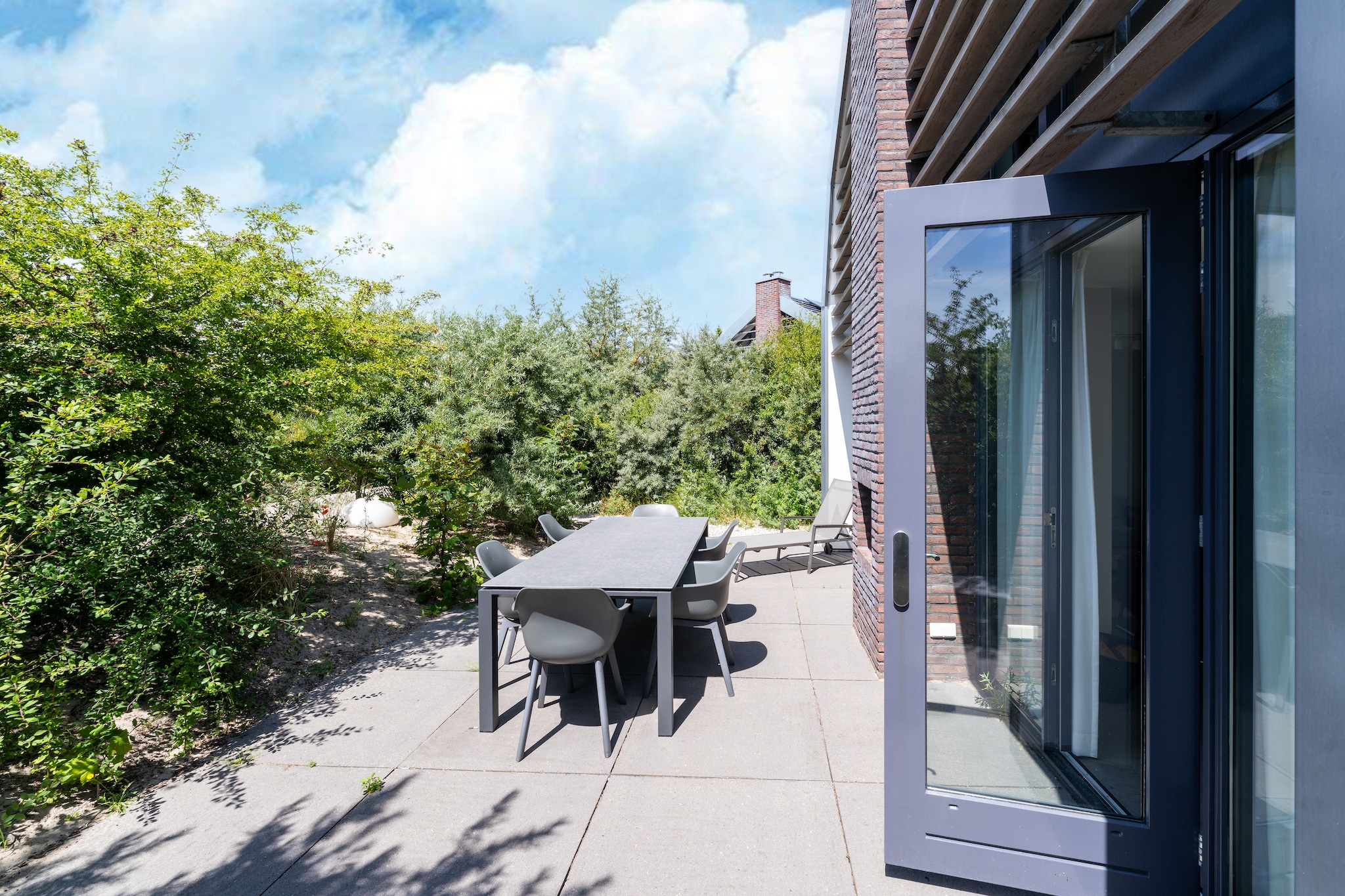 Onder de molen-Terrasbalkon