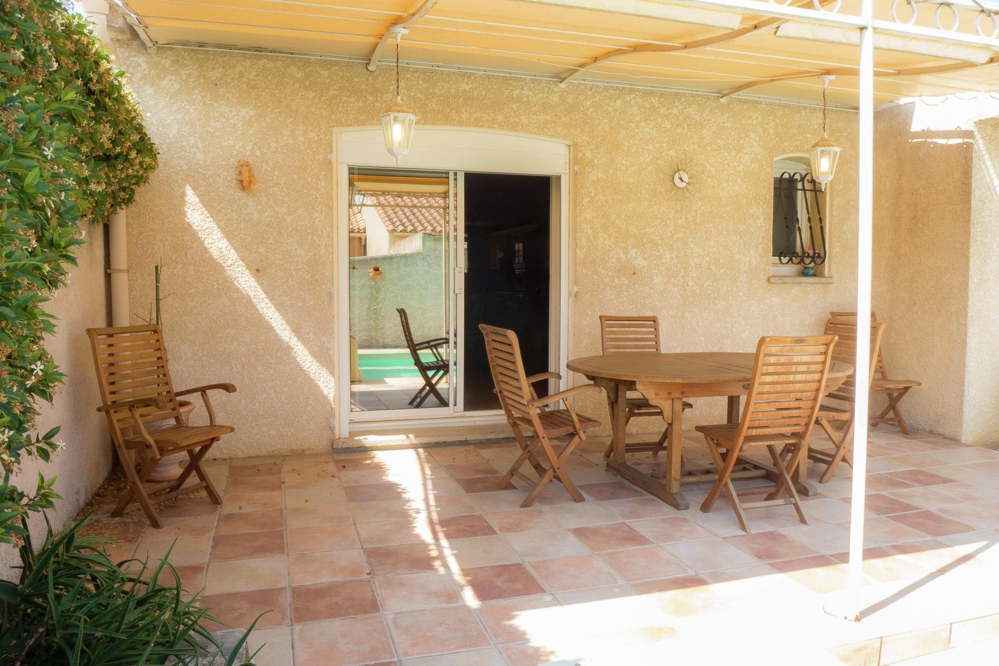Fabulous Holiday Home with Swimming Pool in Narbonne