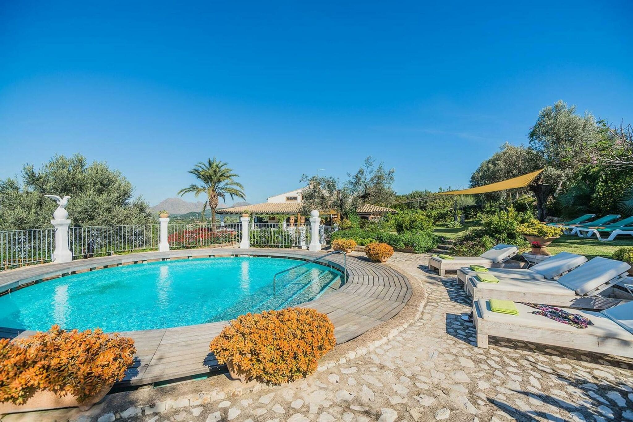 Luxe landhuis in Pollensa voor 12 personen met verwarmd zwembad