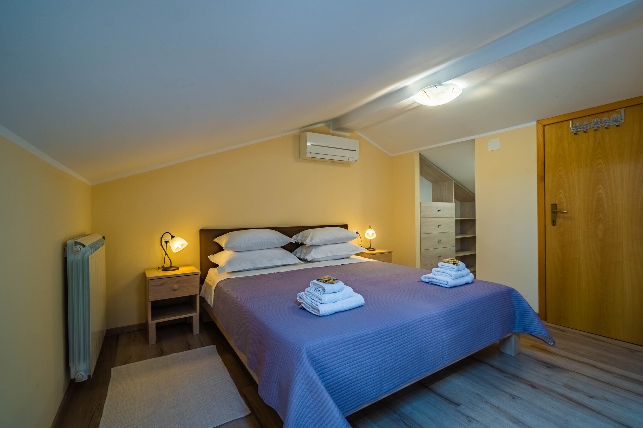 Bed Room