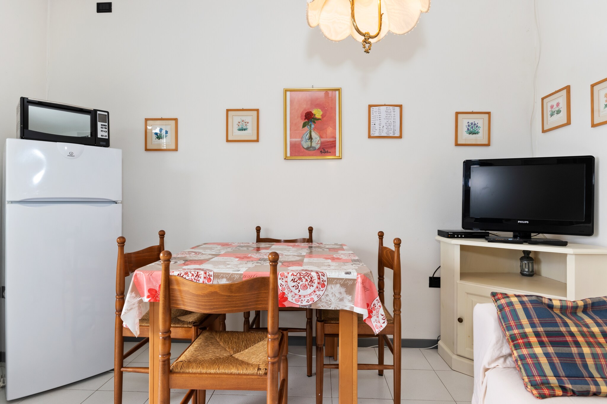 On the 1st floor: (Living room(double sofa bed, TV(satellite), balcony, garden furniture), open kitchen(dishwasher), bedroom(double bed), bathroom(shower, washbasin, toilet, bidet), washing machine, heating(central, gas), air conditioning)\n\ngarage, garden(shared with other guests), garden furniture, swimming pool(shared with other guests, 12 x  7 m., opened from 1/2 May upto and including 1/2 Sep)