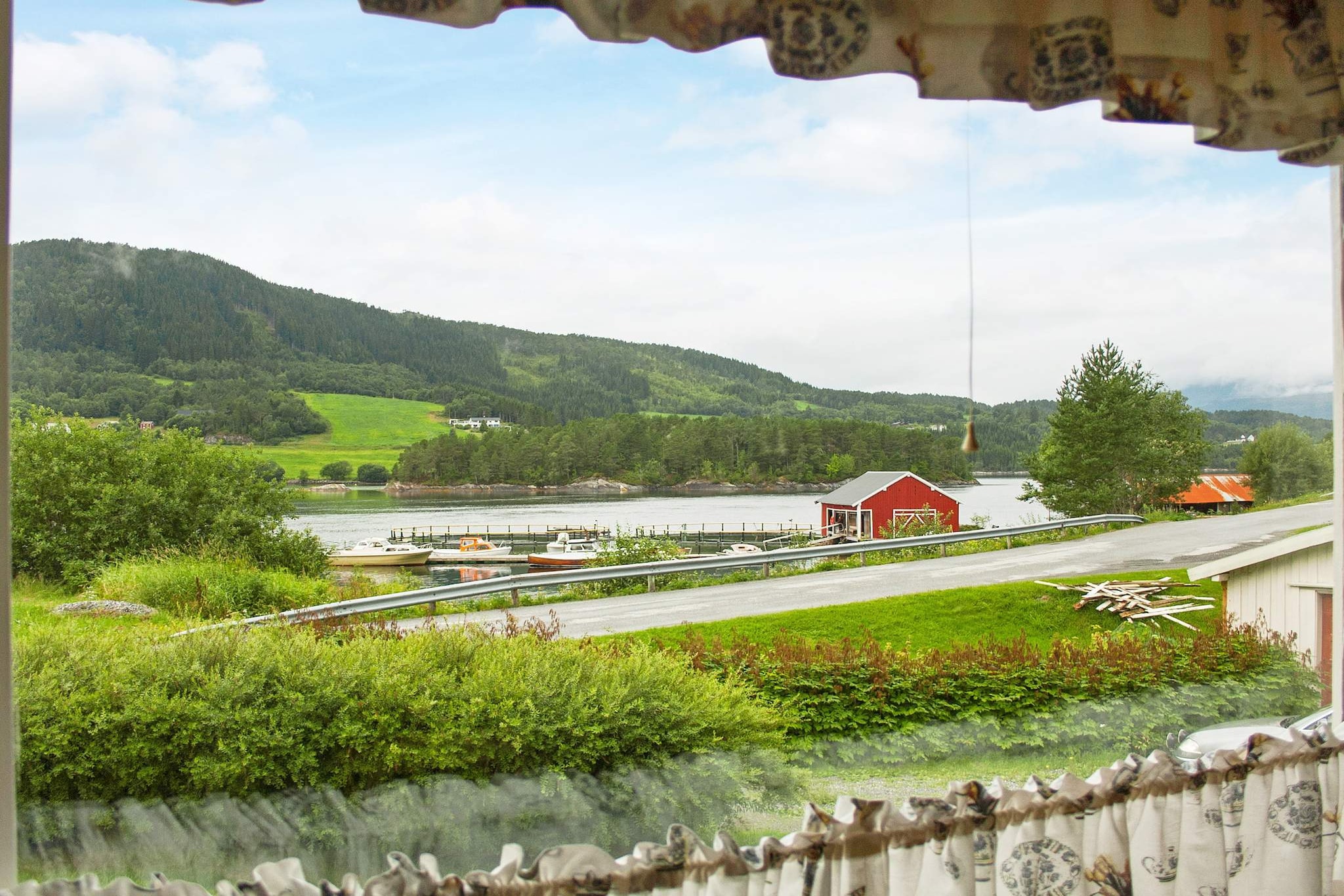 53381 VÅGLAND - Innenbereich