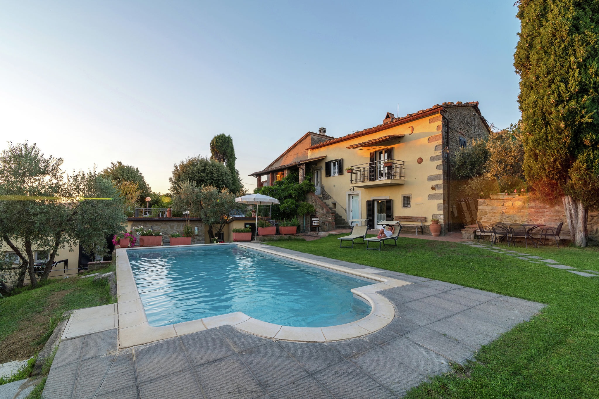 Rustiek vakantiehuis in Cortona met een privézwembad