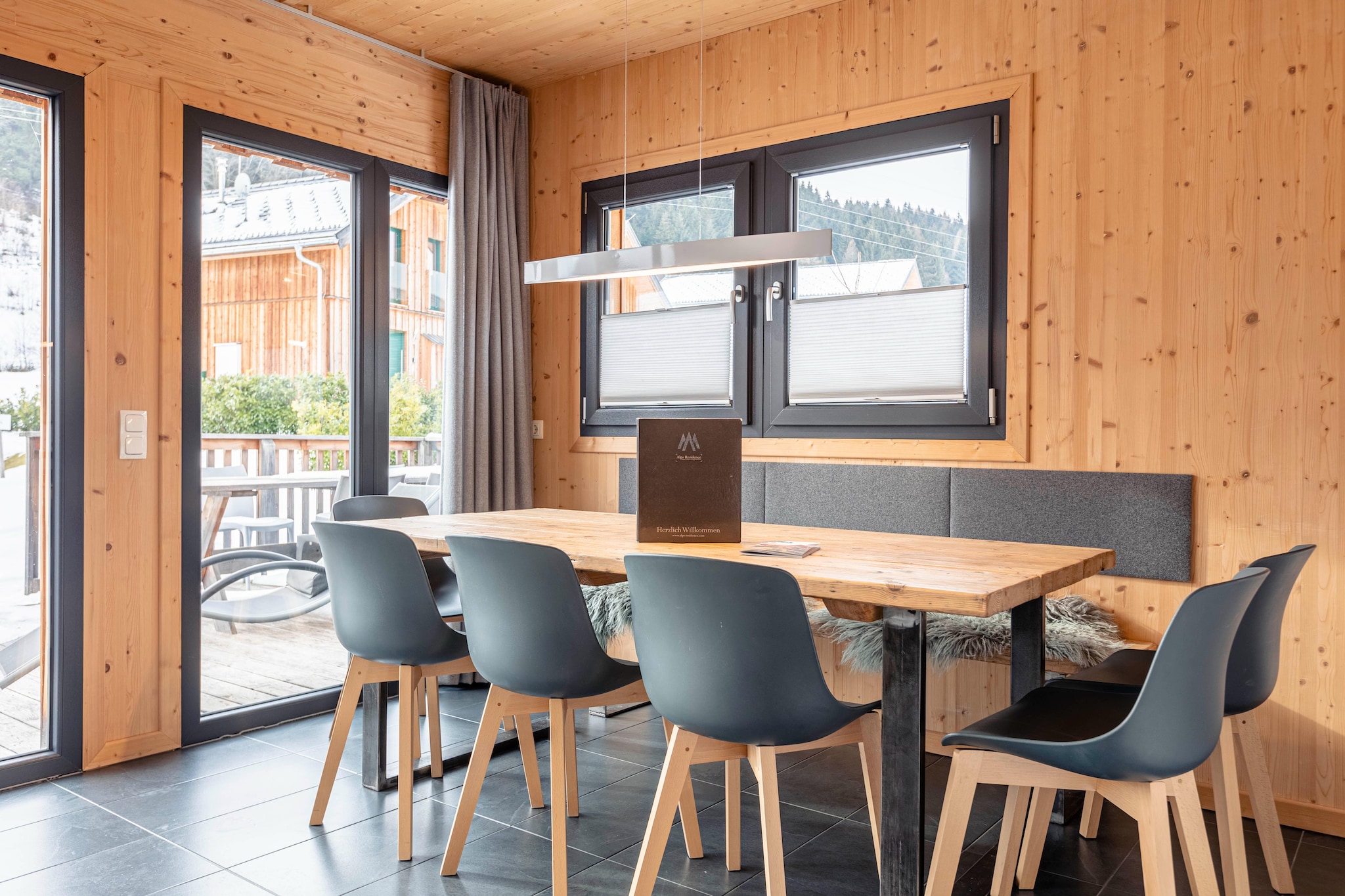 Modern chalet with sauna