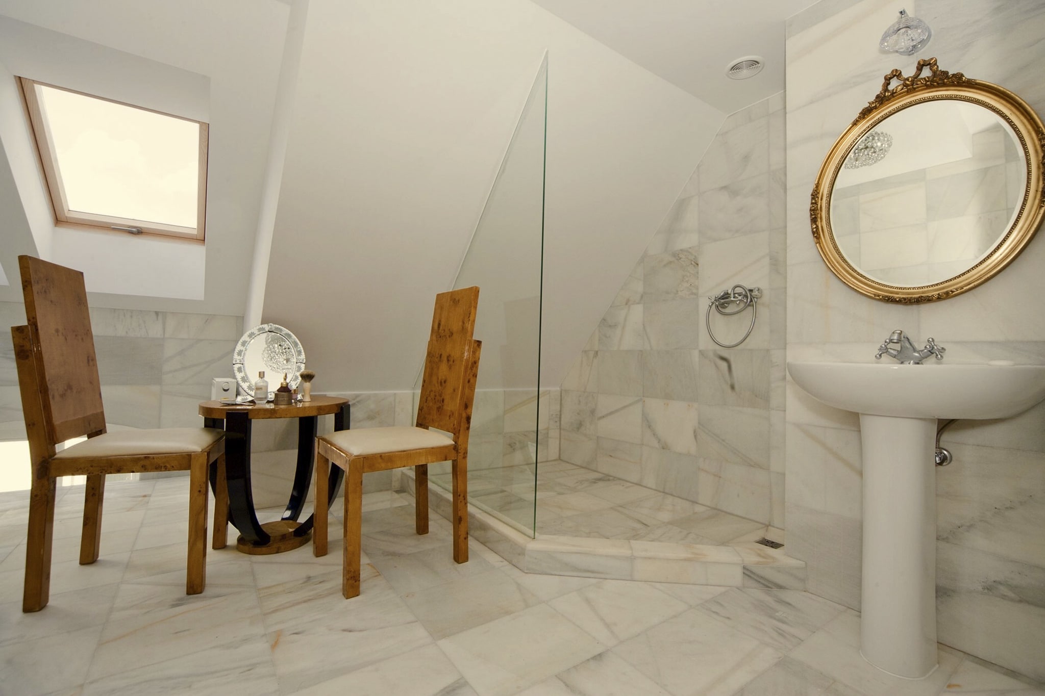 A historic manor by the sea-Bathroom