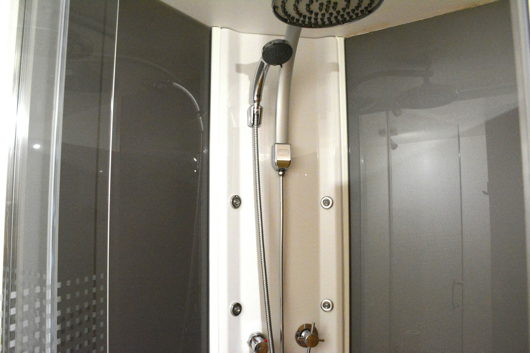 Vakantiehuis Tennville max. 10 personen 5 slaapkamers sauna #23