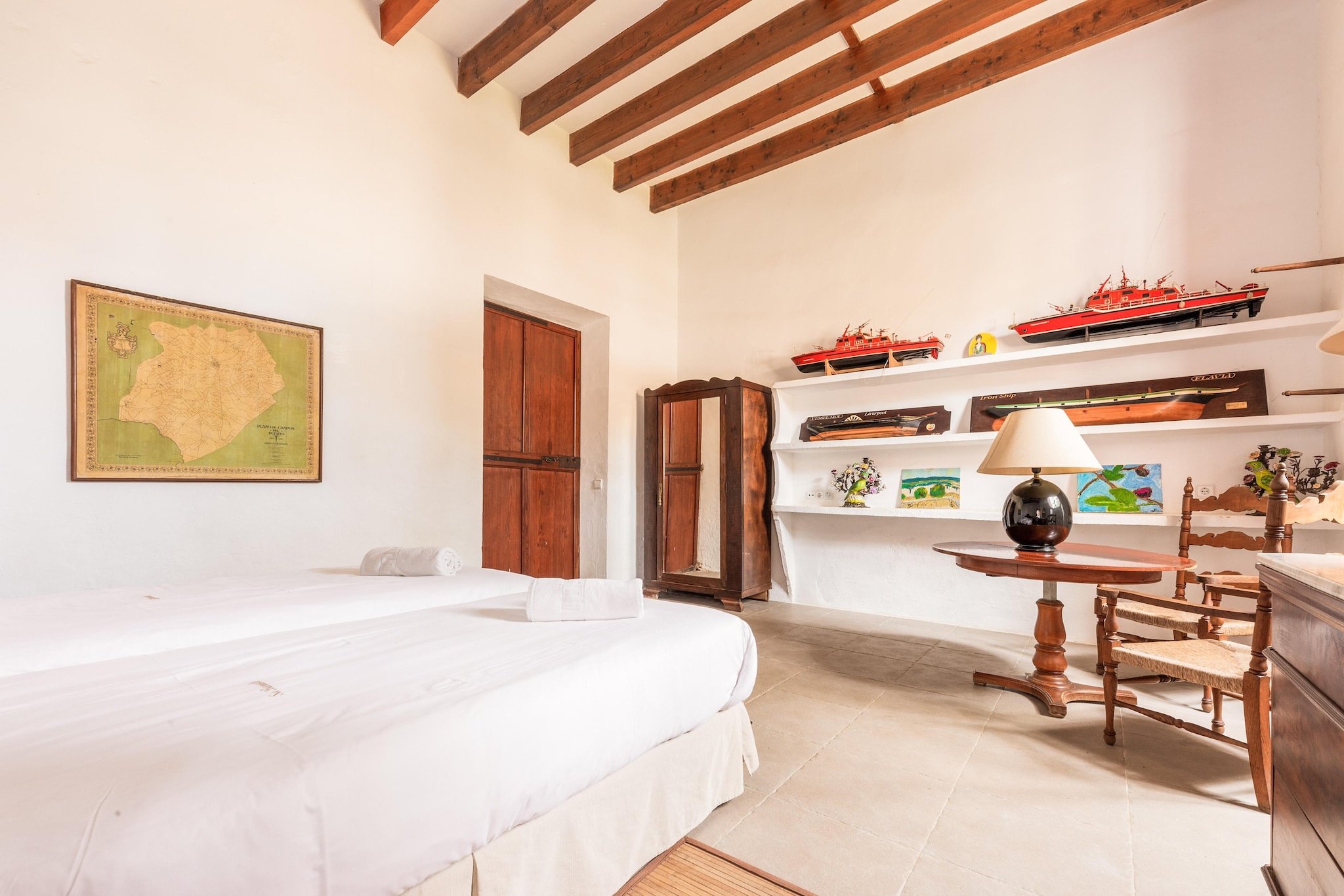Bed Room