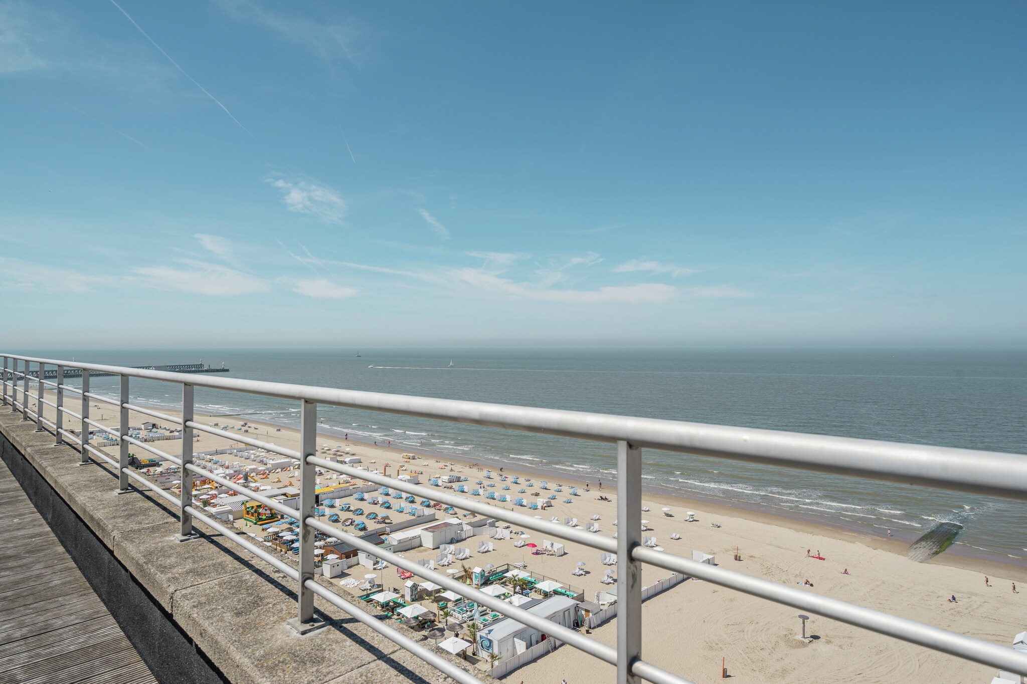 Beautiful penthouse with phenomenal sea view in Blankenberge