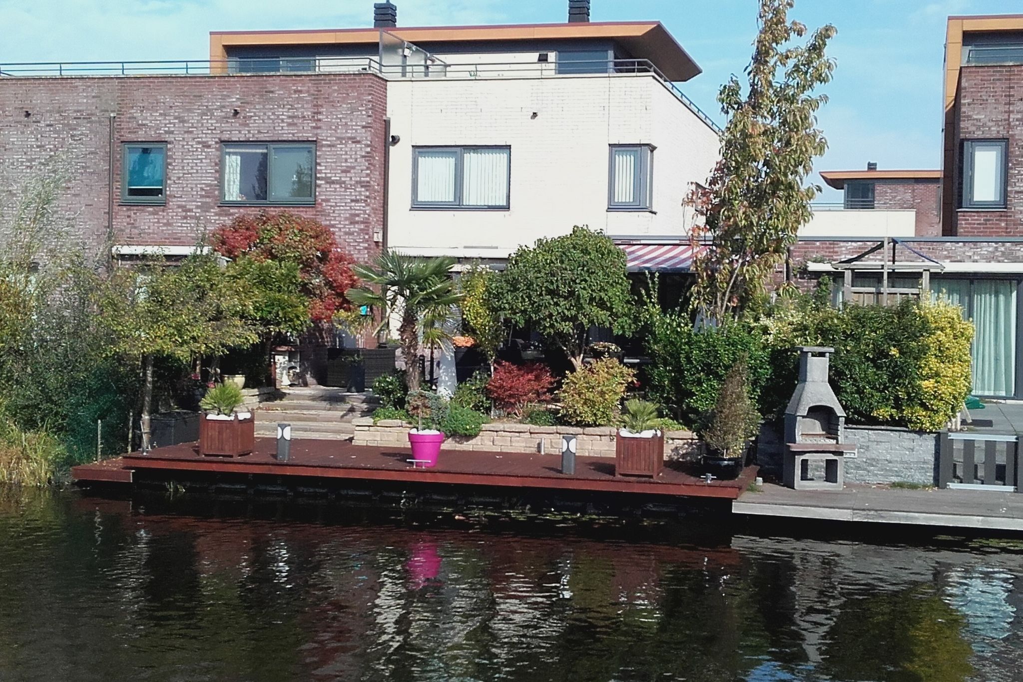 Maison de vacances ensoleillée à Alkmaar sur l'eau