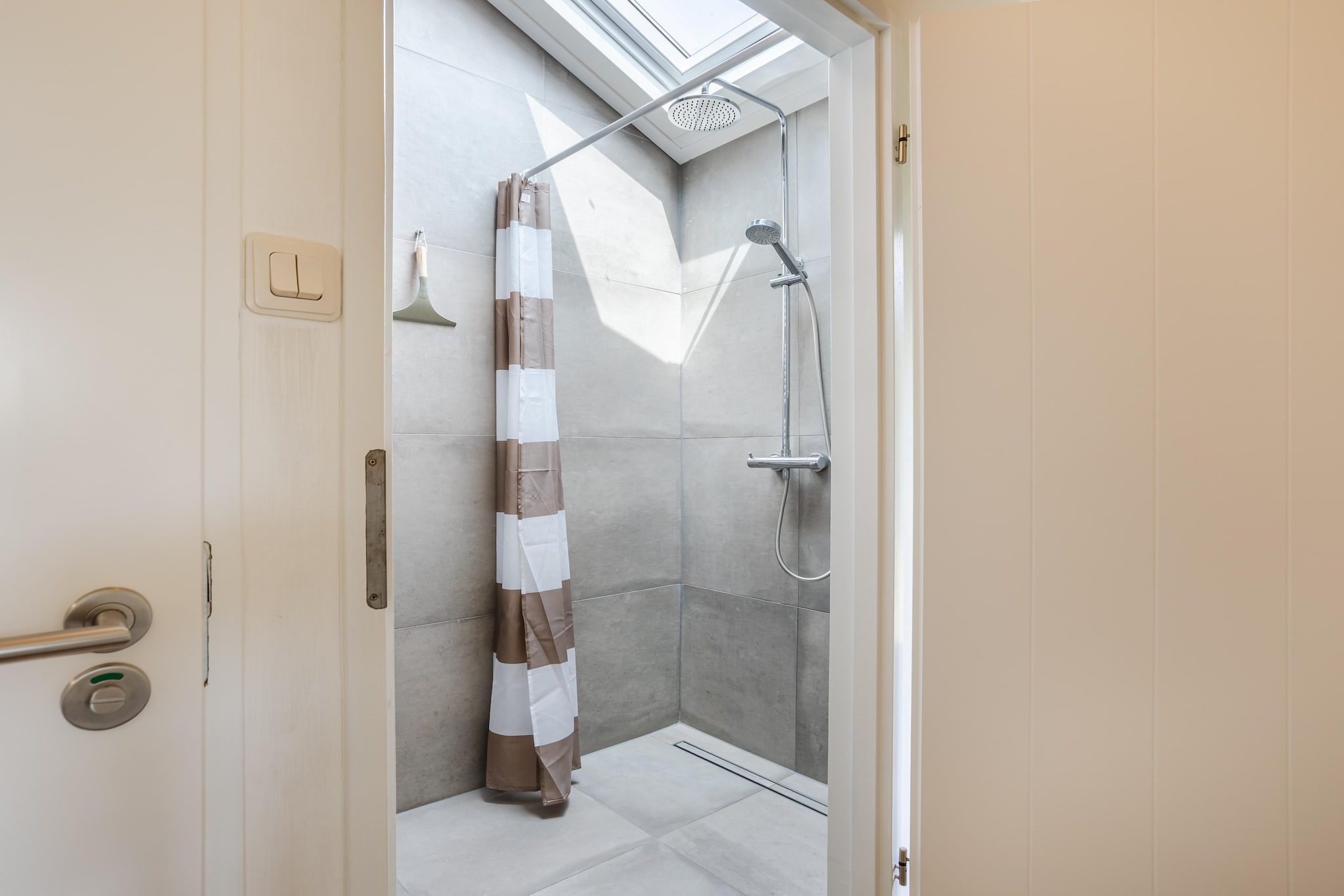 Bath Room