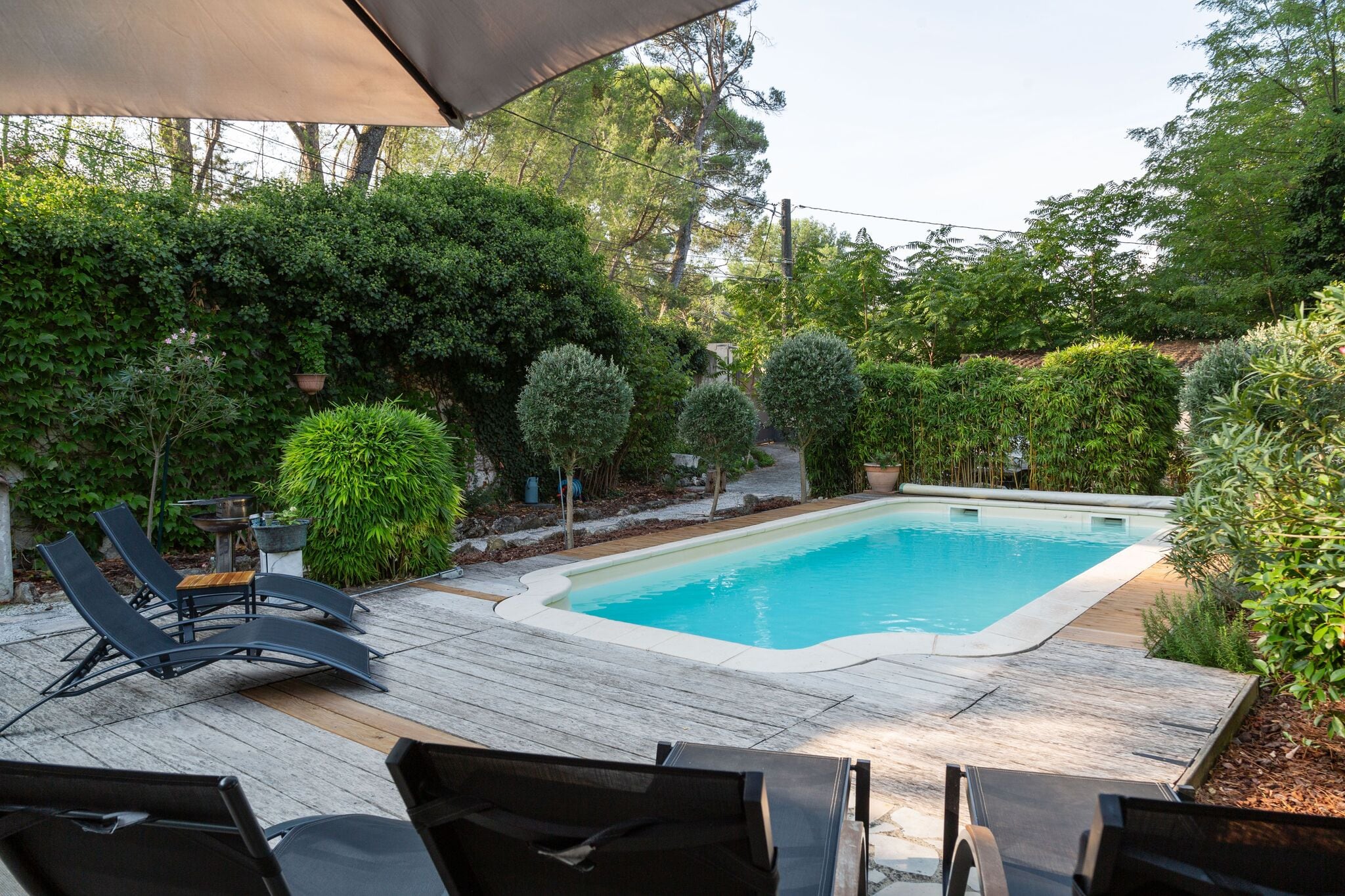 Maison de vacances sereine à Carpentras avec piscine privée