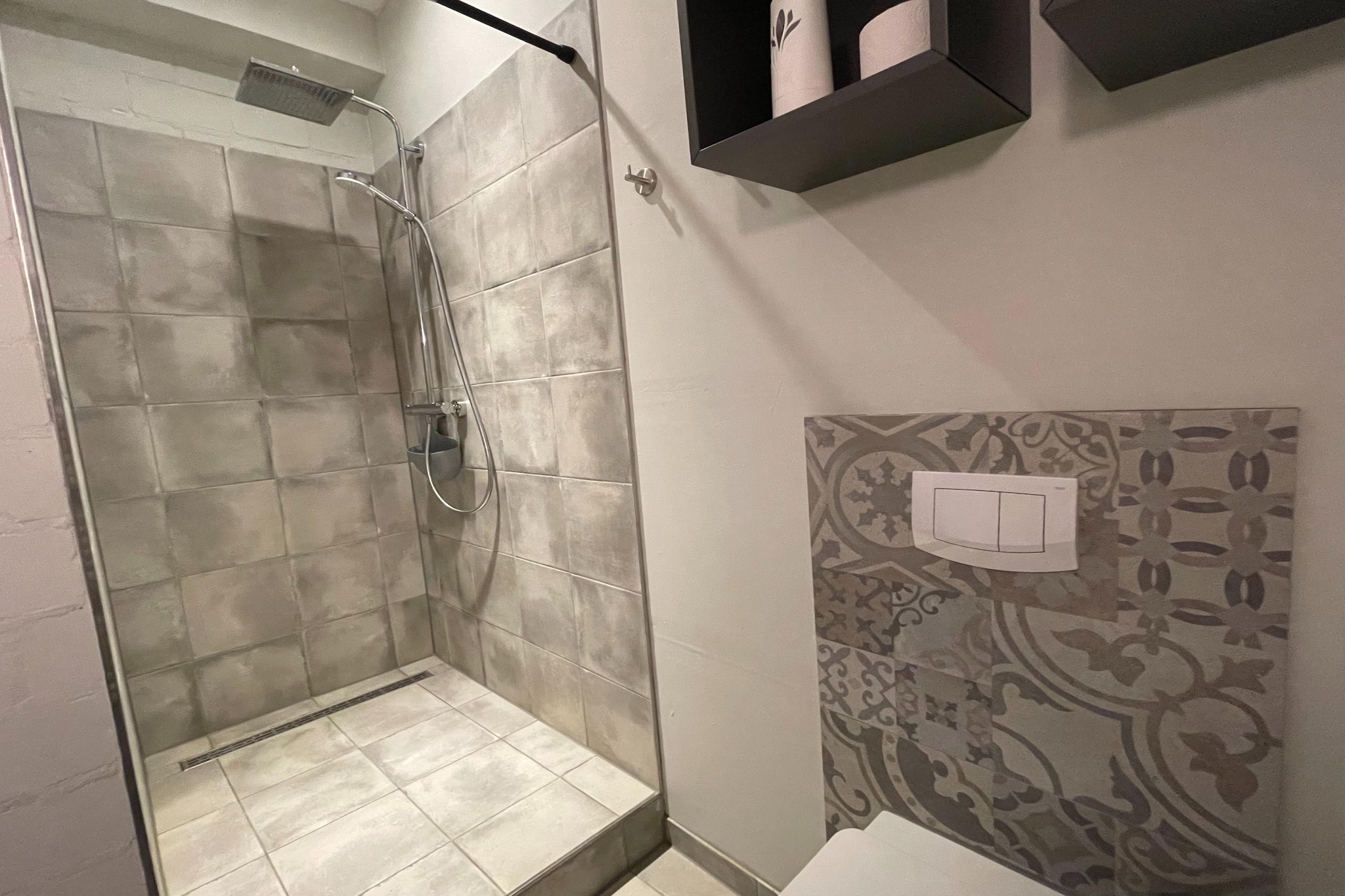Gepflegte HofWohnung 2-Badkamer