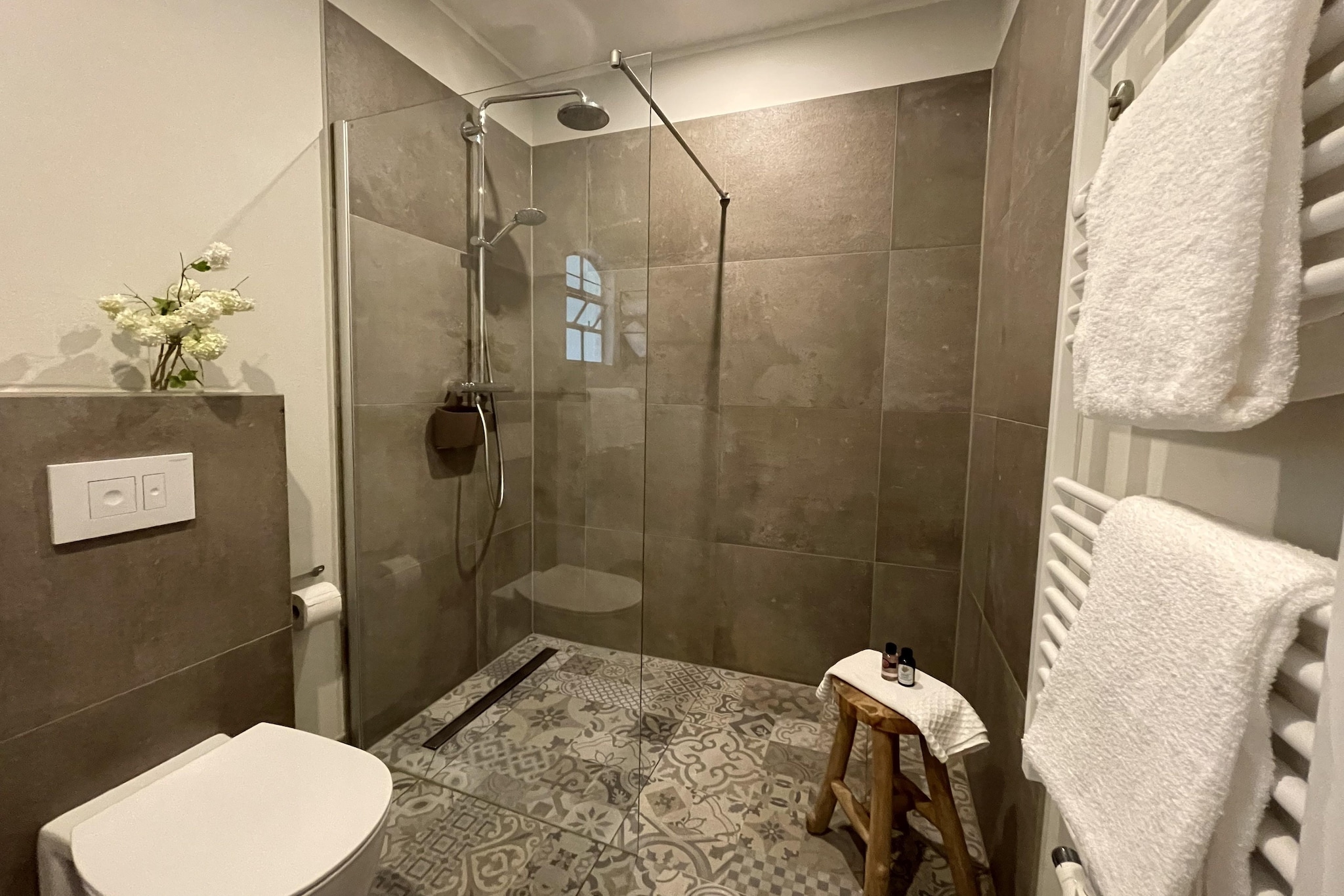 Familienurlaub in idyllischer Natur 4-Badkamer