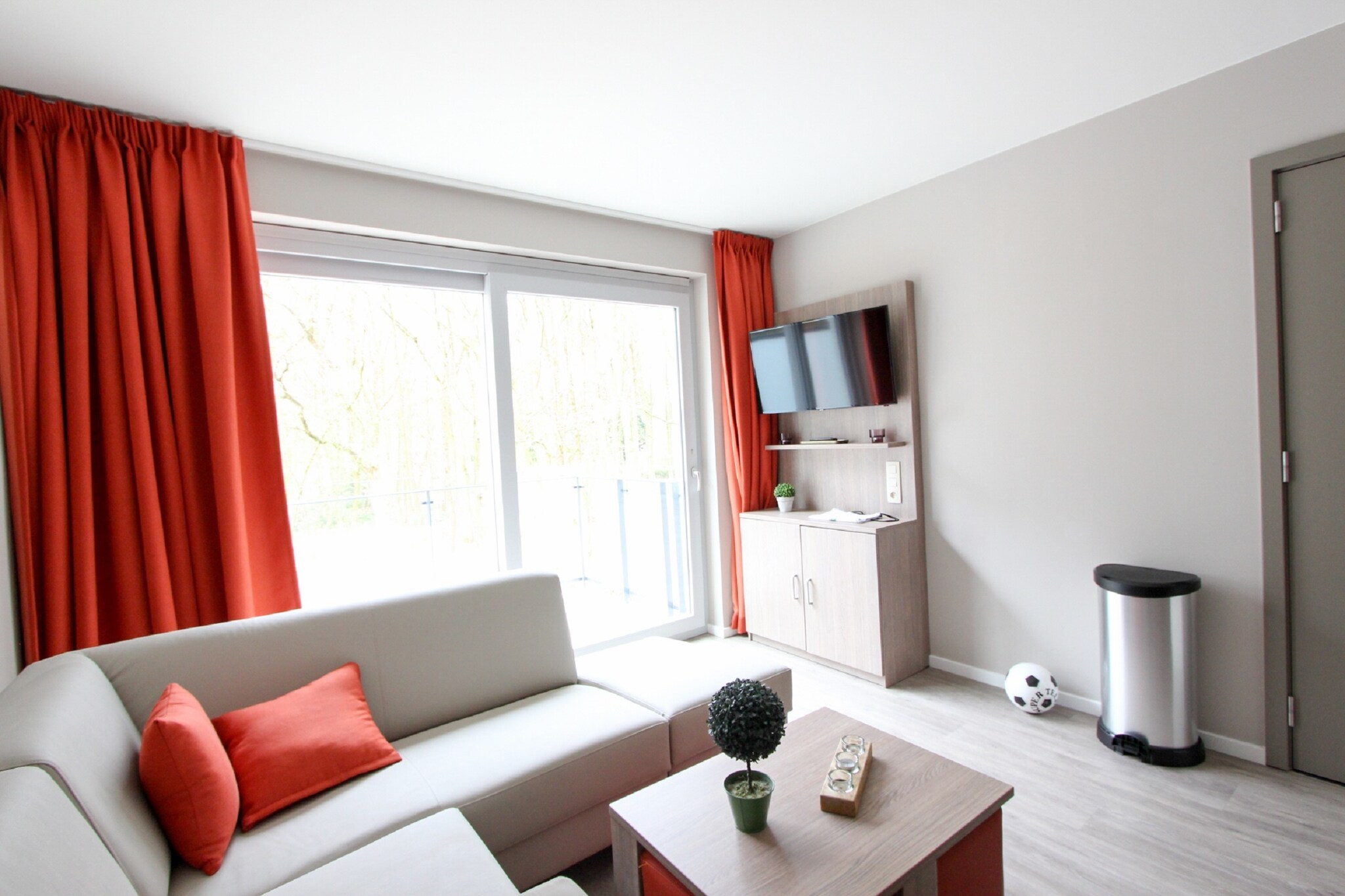 Vakantiehuizen Houthalen- Helchteren EUR-BE-3530-24
