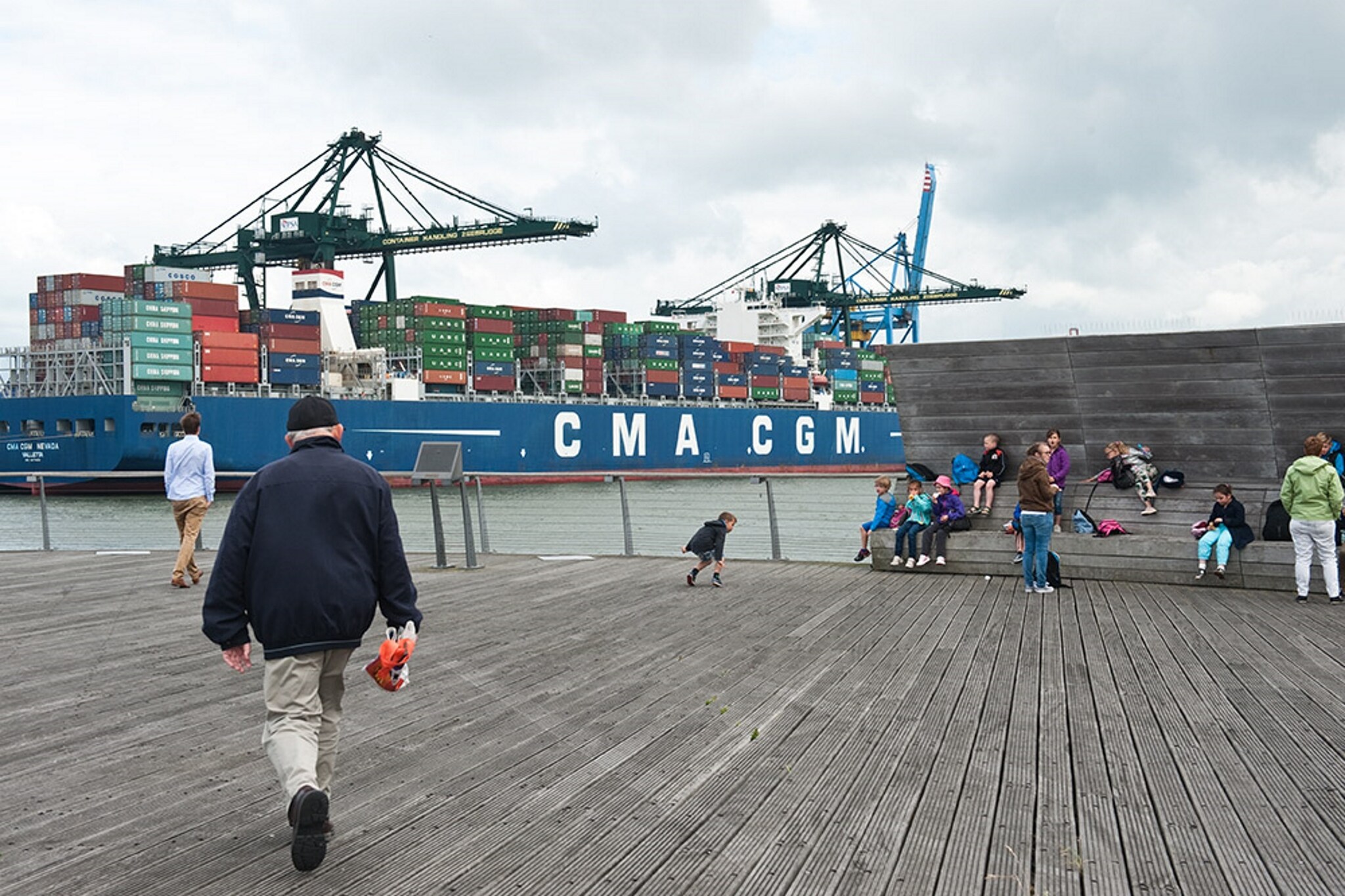 Vakantiehuis Zeebrugge max. 6 personen 2 huisdieren 1 slaapkamer zwembad #24