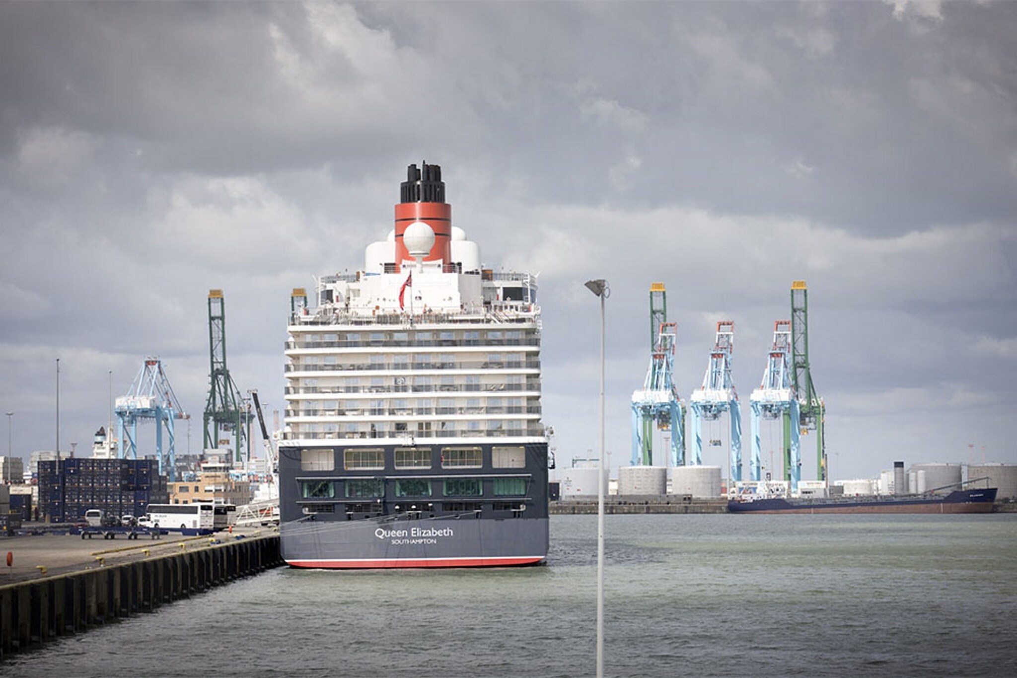 Vakantiehuis Zeebrugge max. 6 personen 2 huisdieren 1 slaapkamer zwembad #25