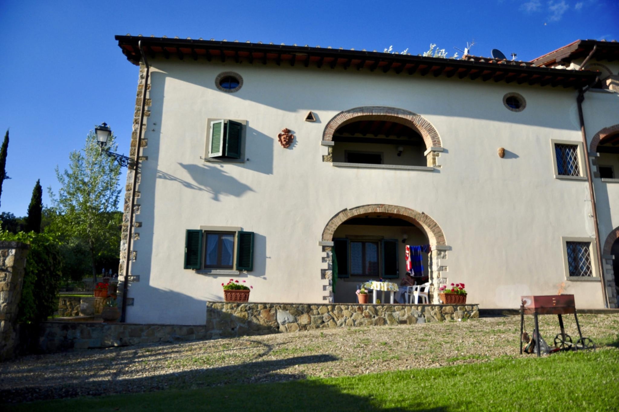 Il Castagno - Buitenkant zomer