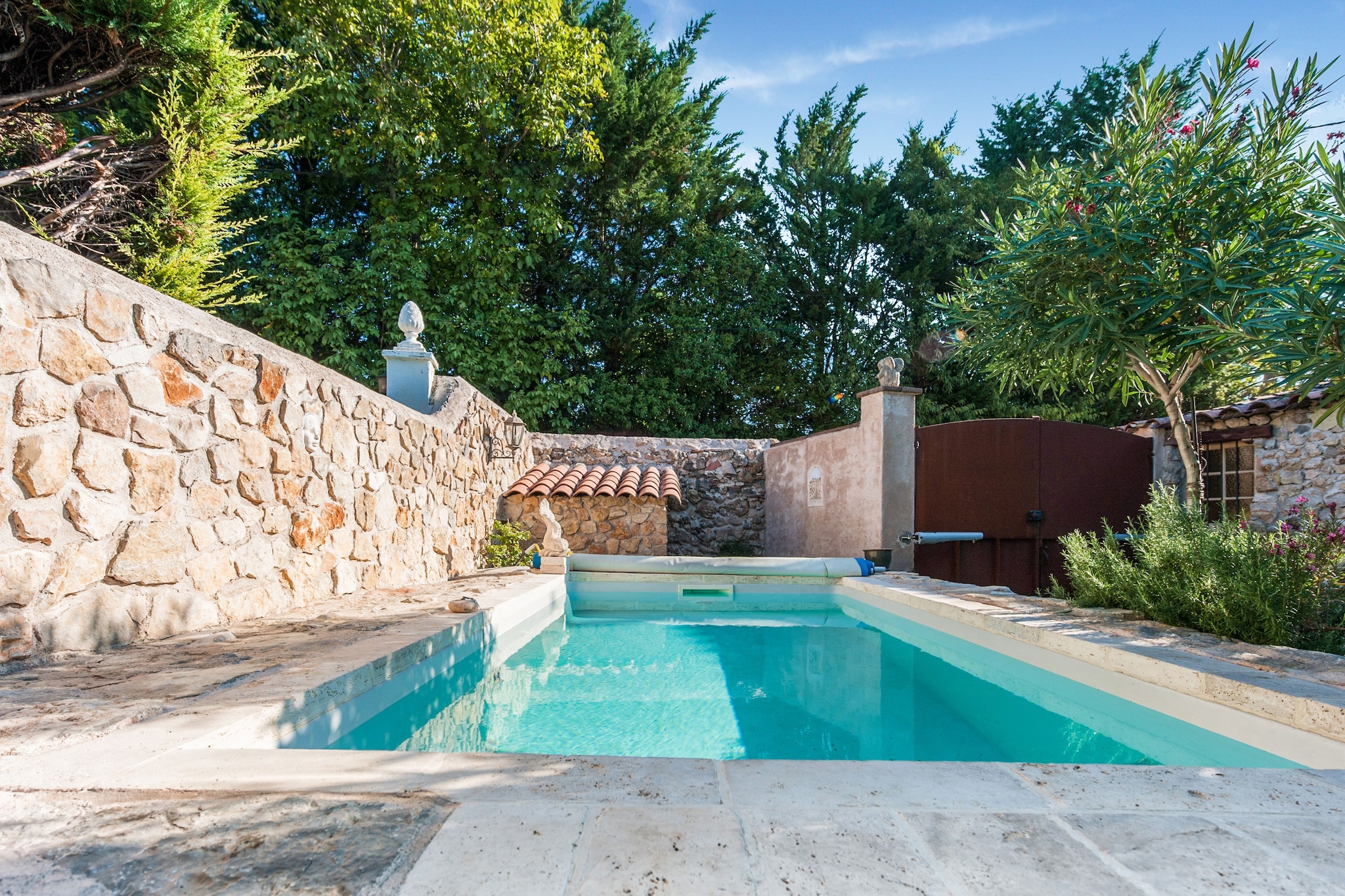 Maison de vacances de charme à Lorgues avec piscine