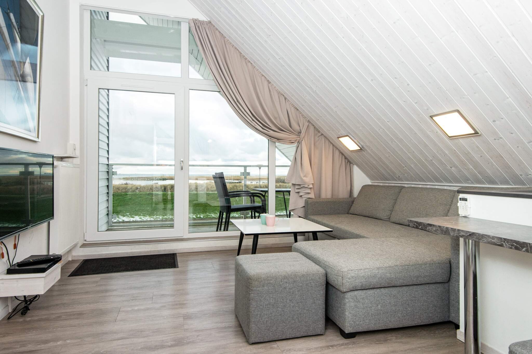 MERKUR 35+33 S DHH 1.RH. - Intérieur