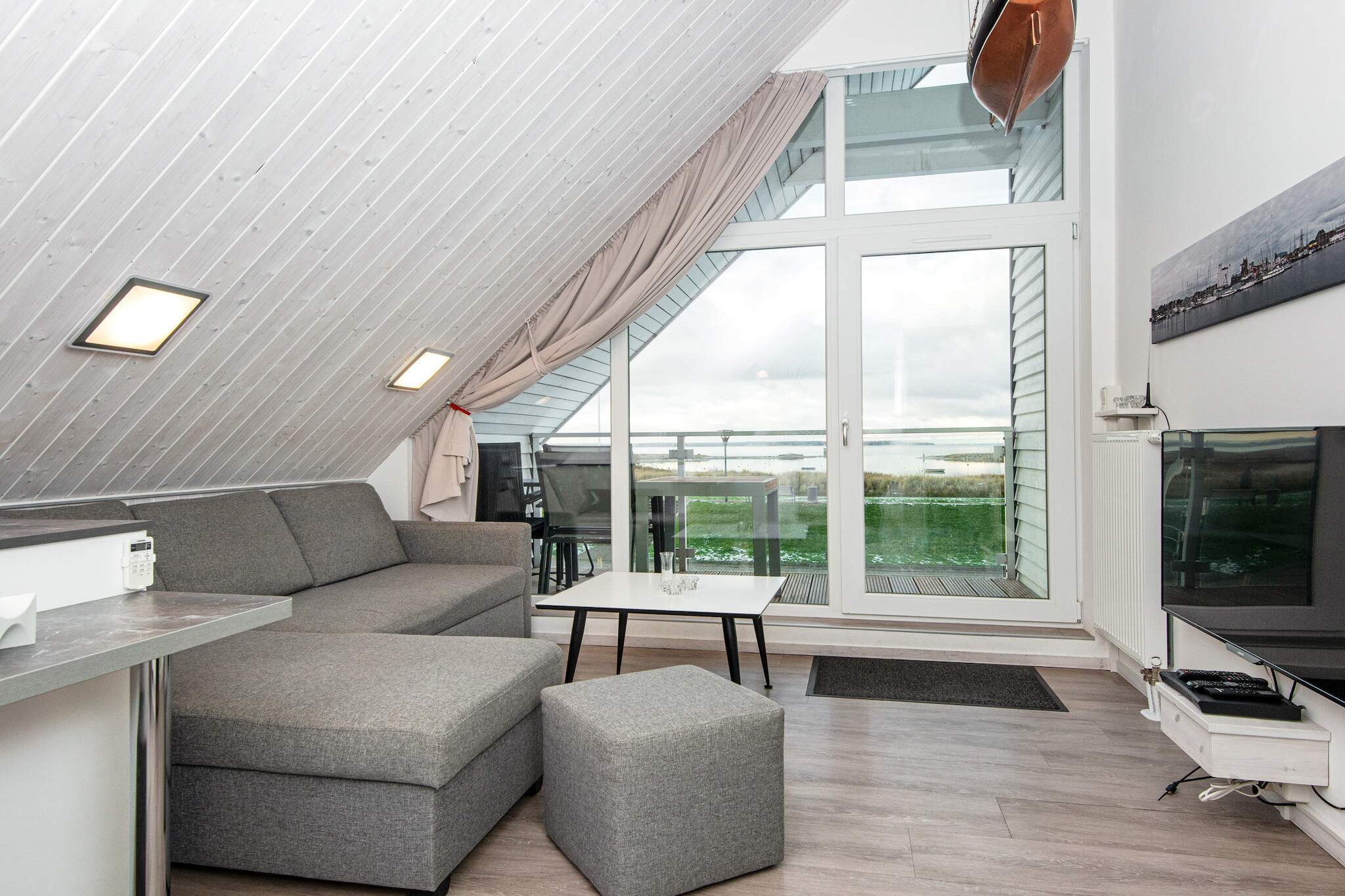 MERKUR 35+33 S DHH 1.RH. - Intérieur