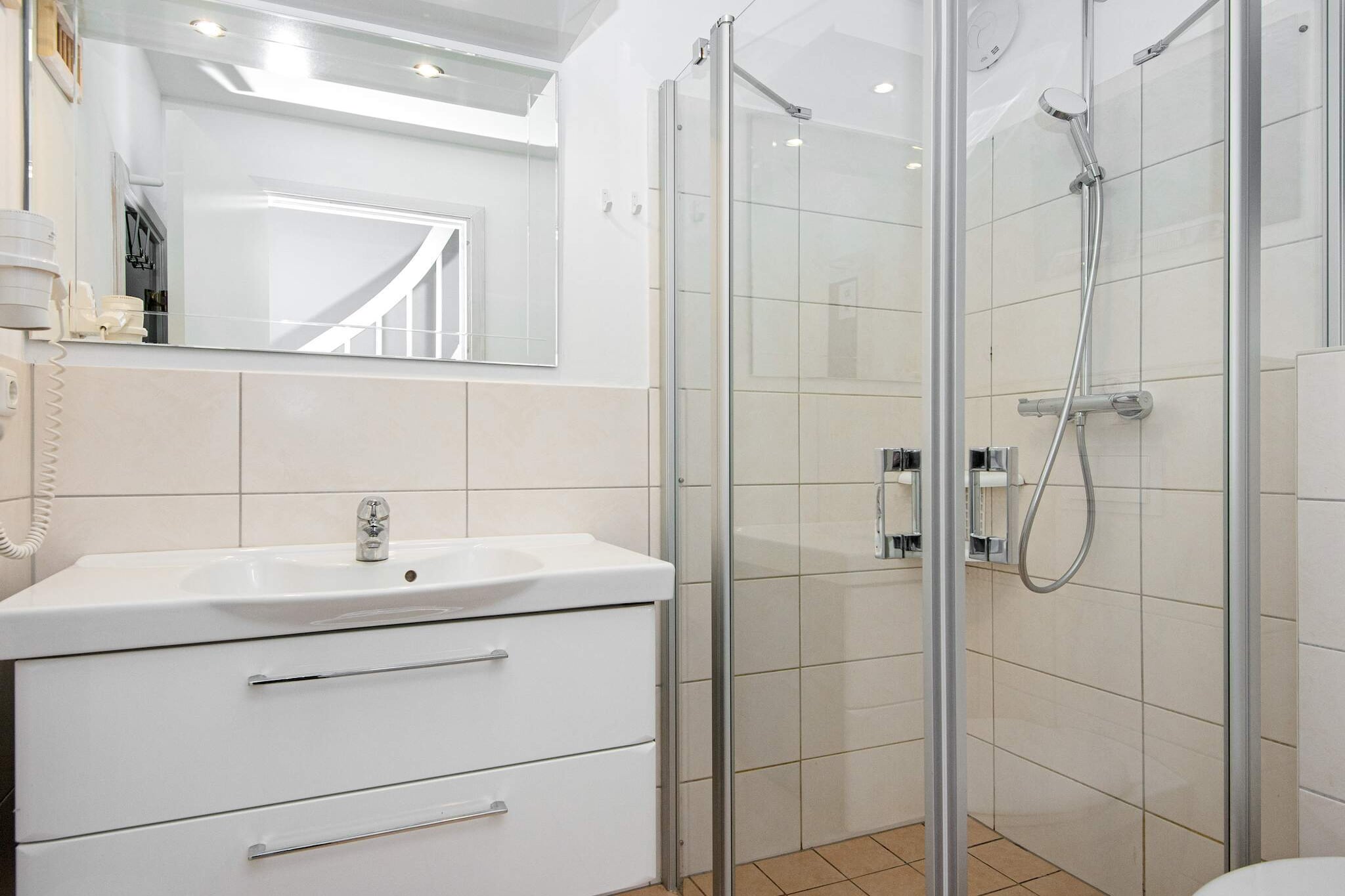 MERKUR 35+33 S DHH 1.RH. - Intérieur