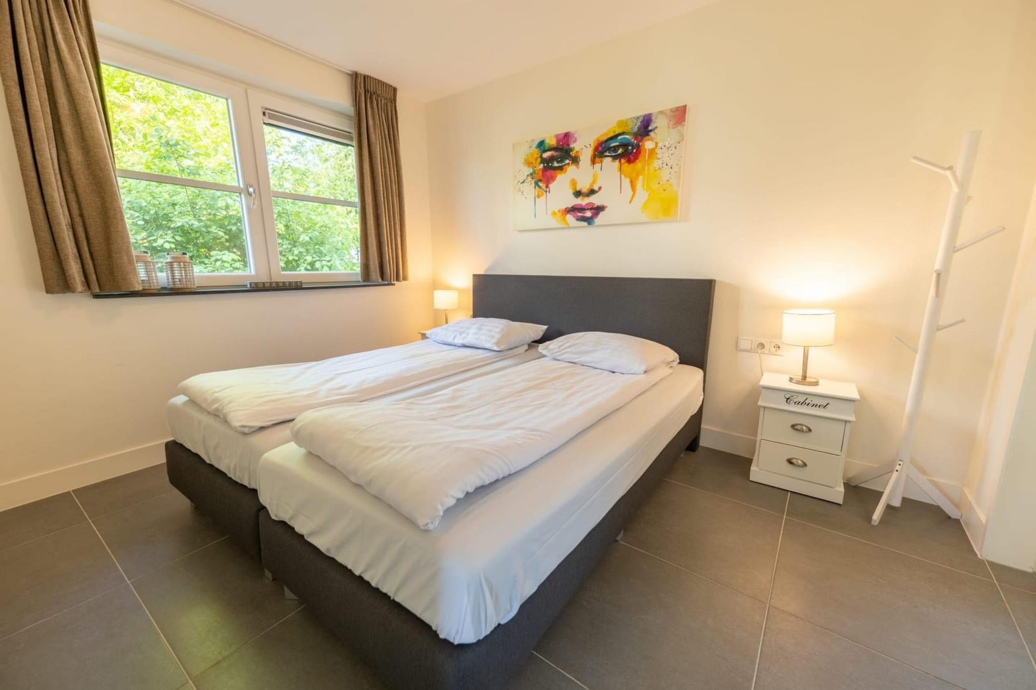 Bed Room