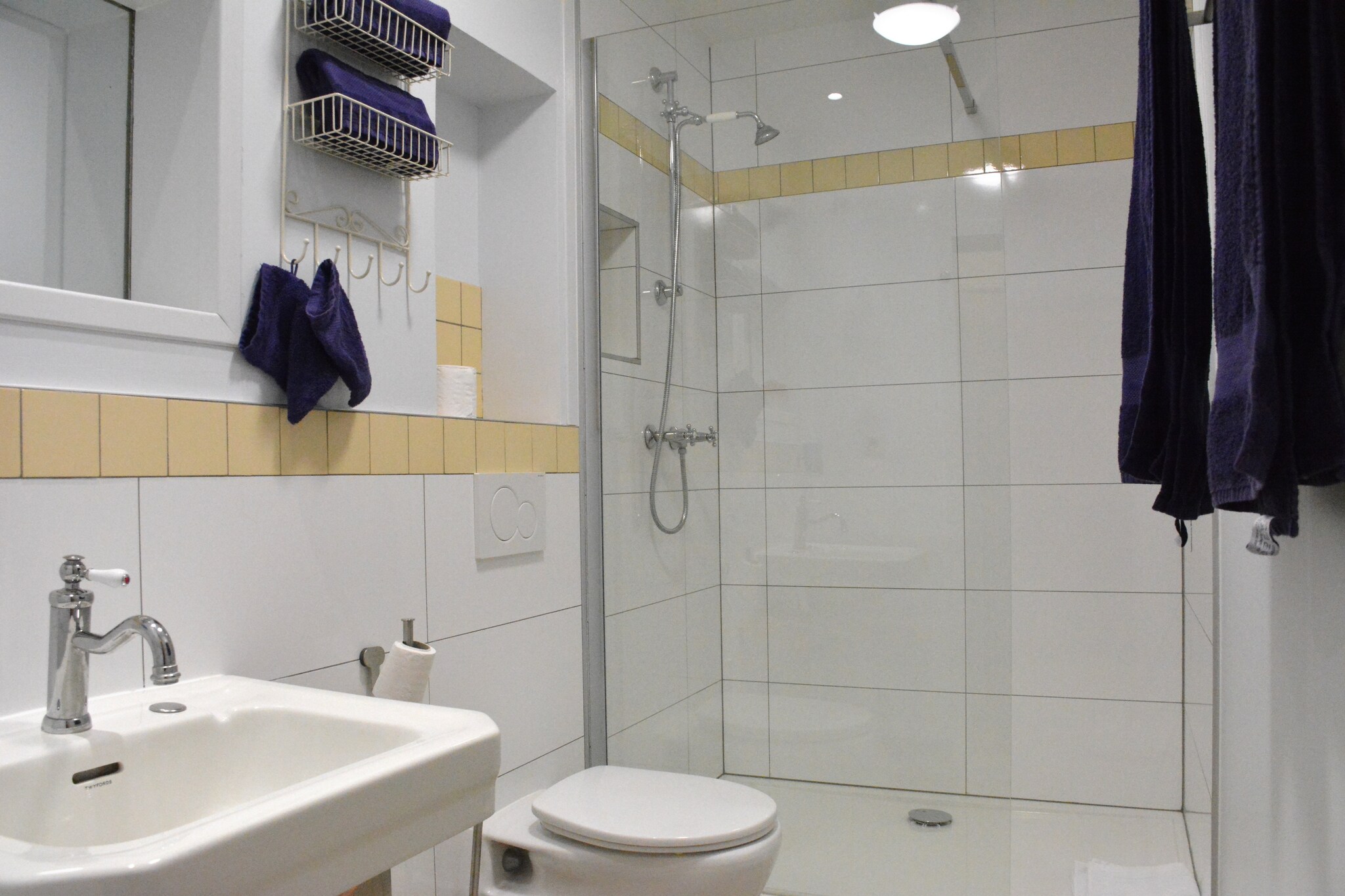 Vakantiehuis Freux max. 48 personen 19 slaapkamers sauna #25