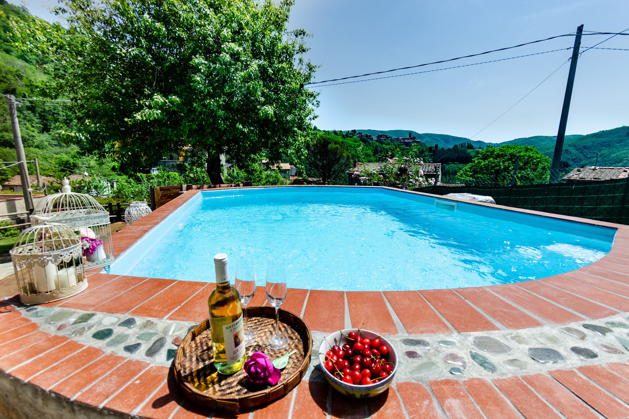 Stenen huis in de Toscaanse stijl met privé zwembad en wifi