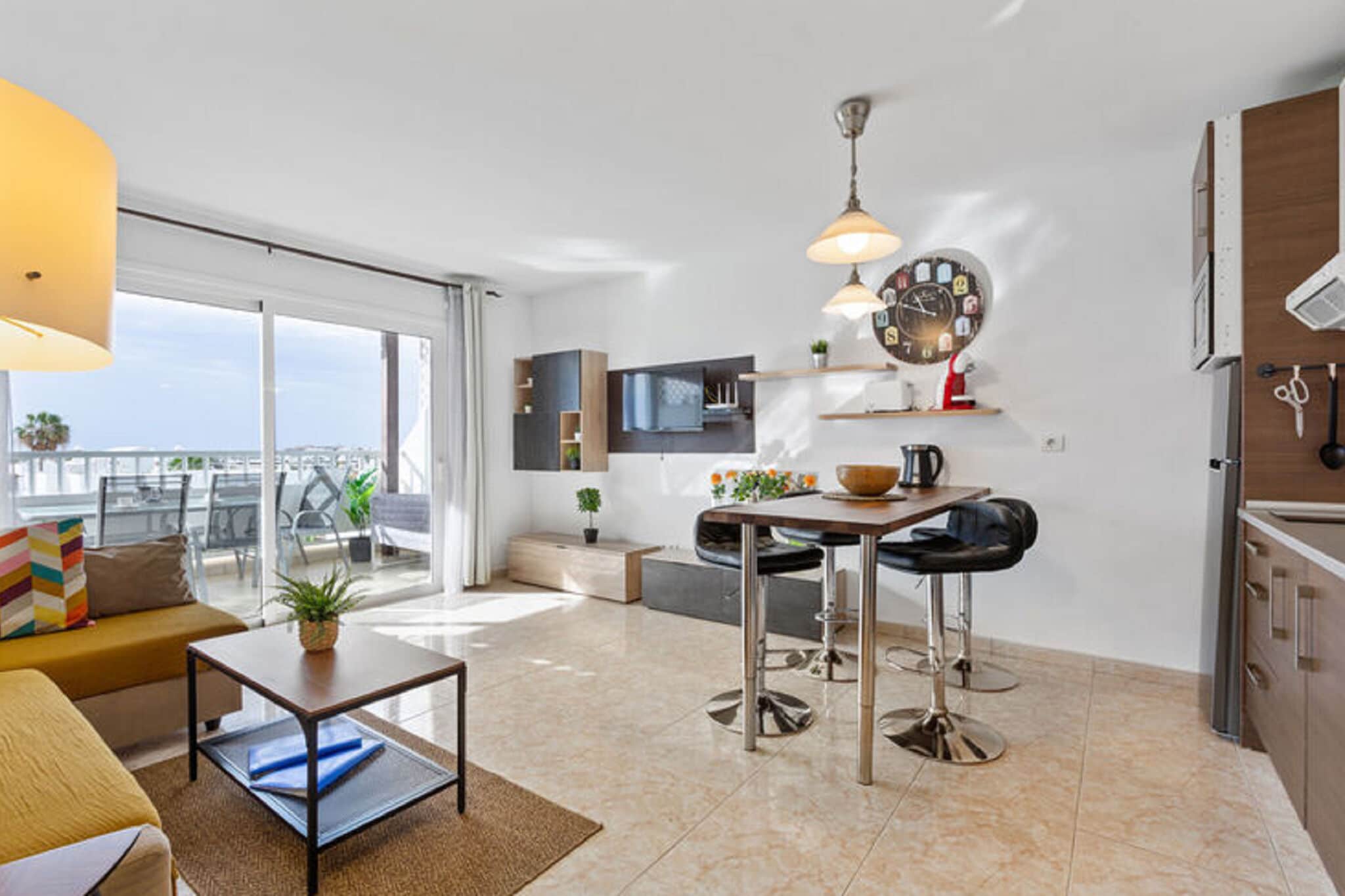 Appartement moderne en duplex proche plage à Costa Teguise