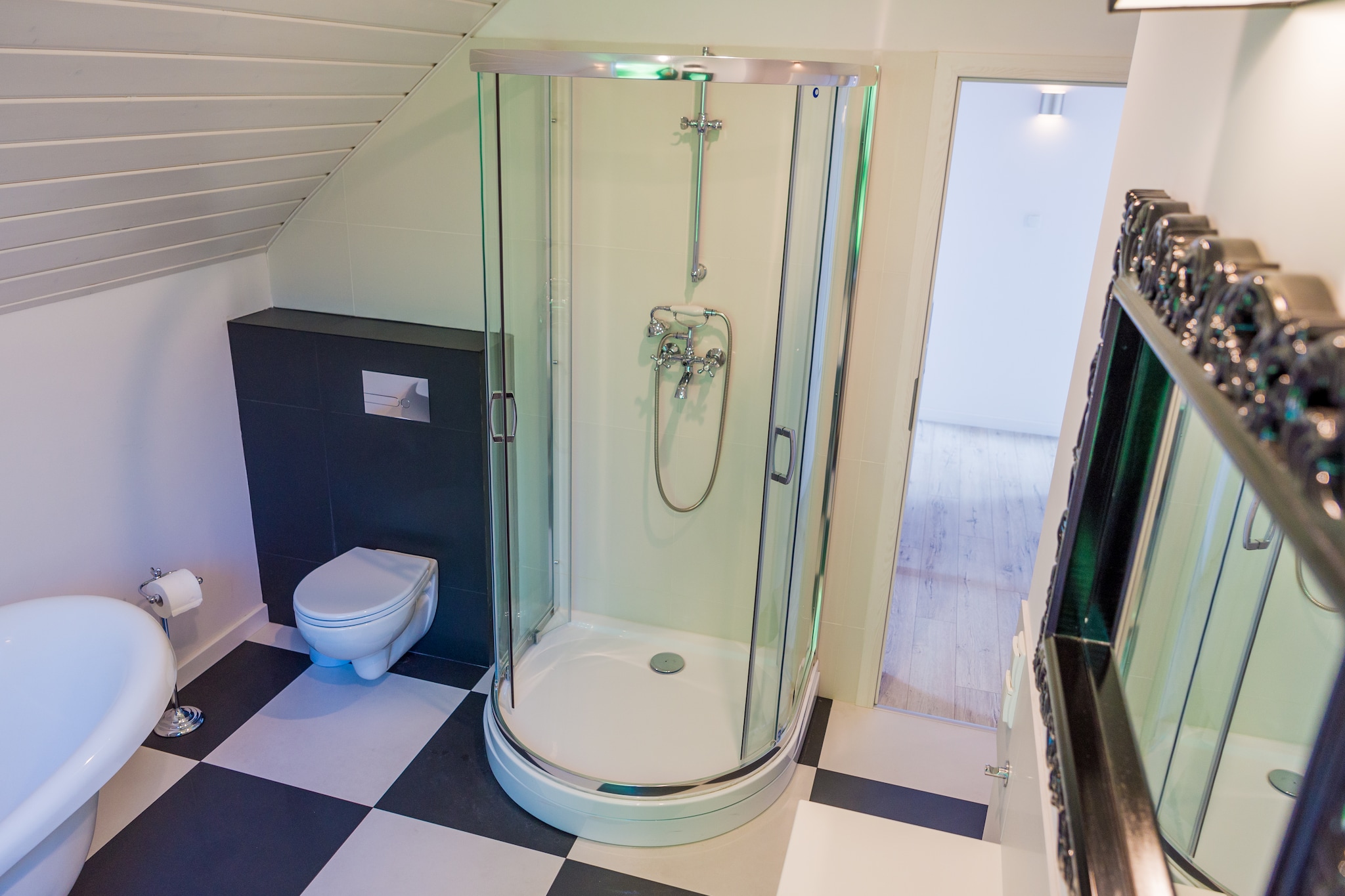 Bath Room