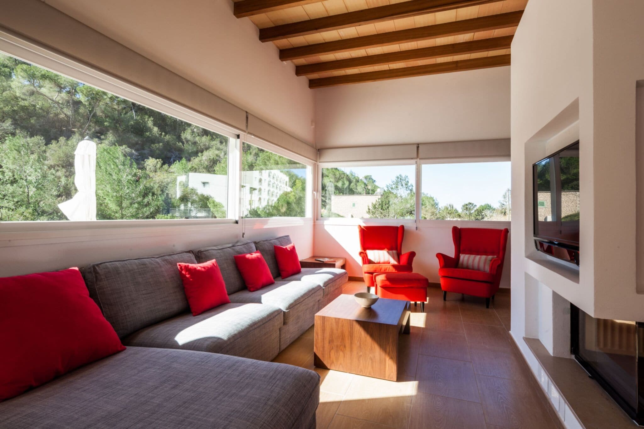 Luxe villa met privézwembad en bij het strand van Ibiza