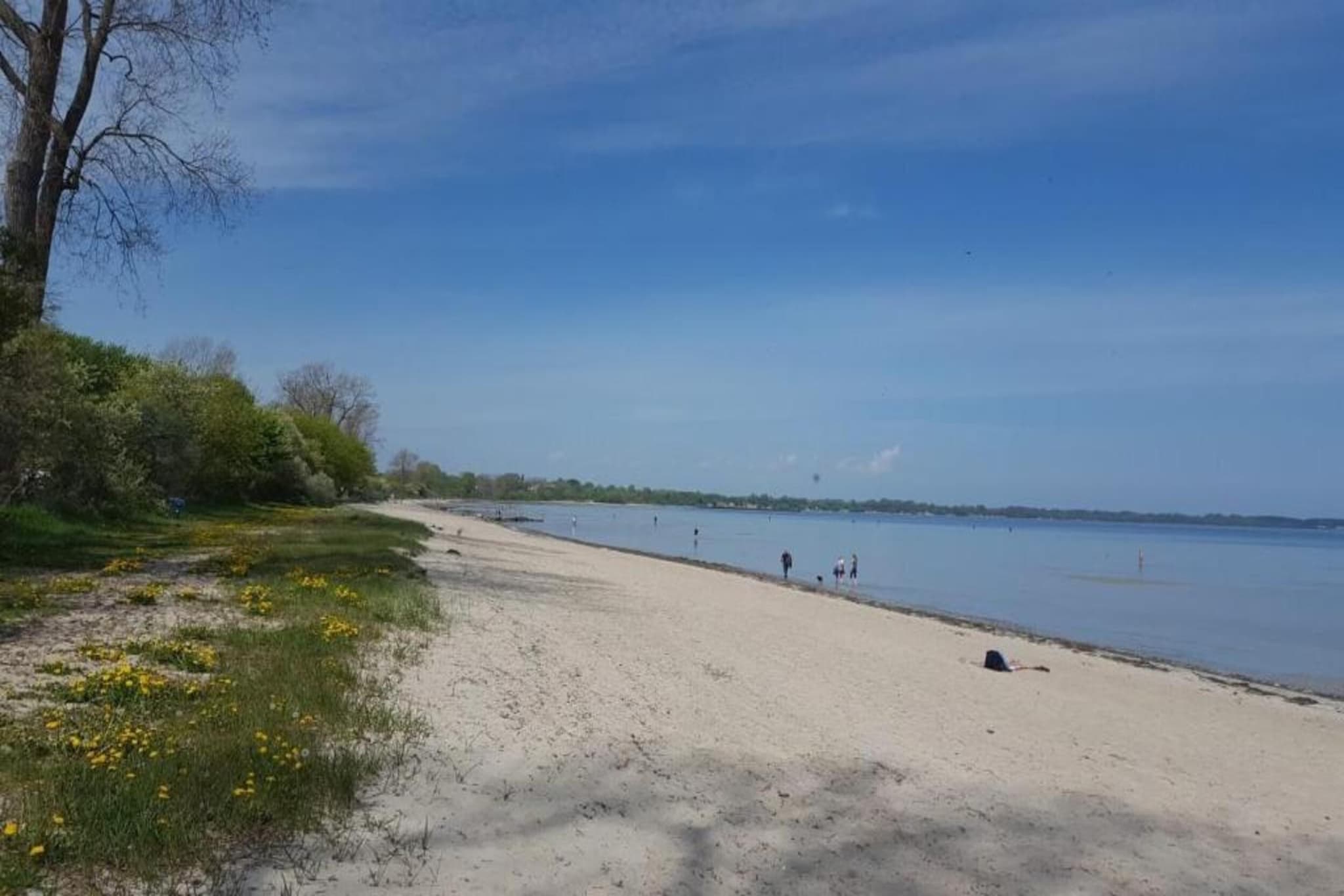 Hohenkirchen mit Garten Terrasse und Strandkorb-Gebieden zomer 20km