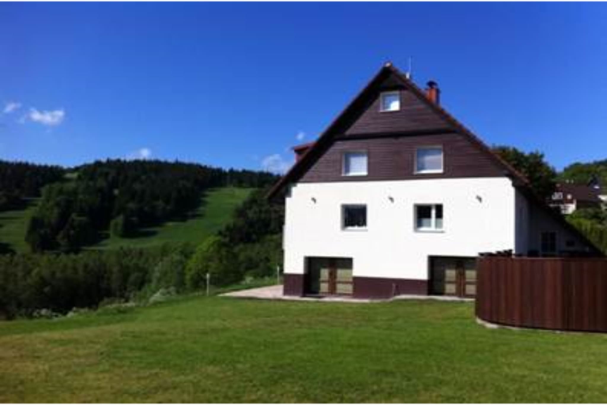 Villa Maximus-Buitenkant zomer