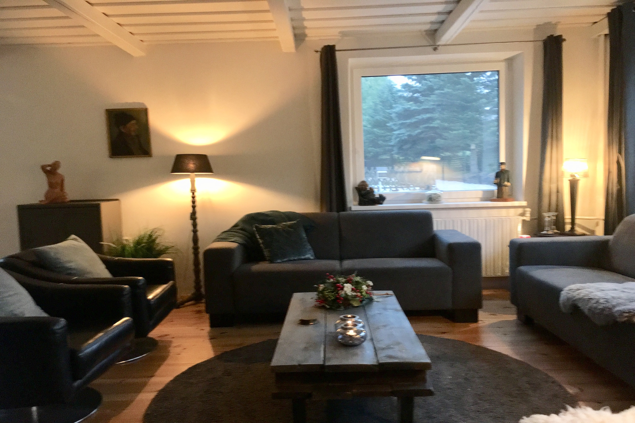 Antonio-Living room