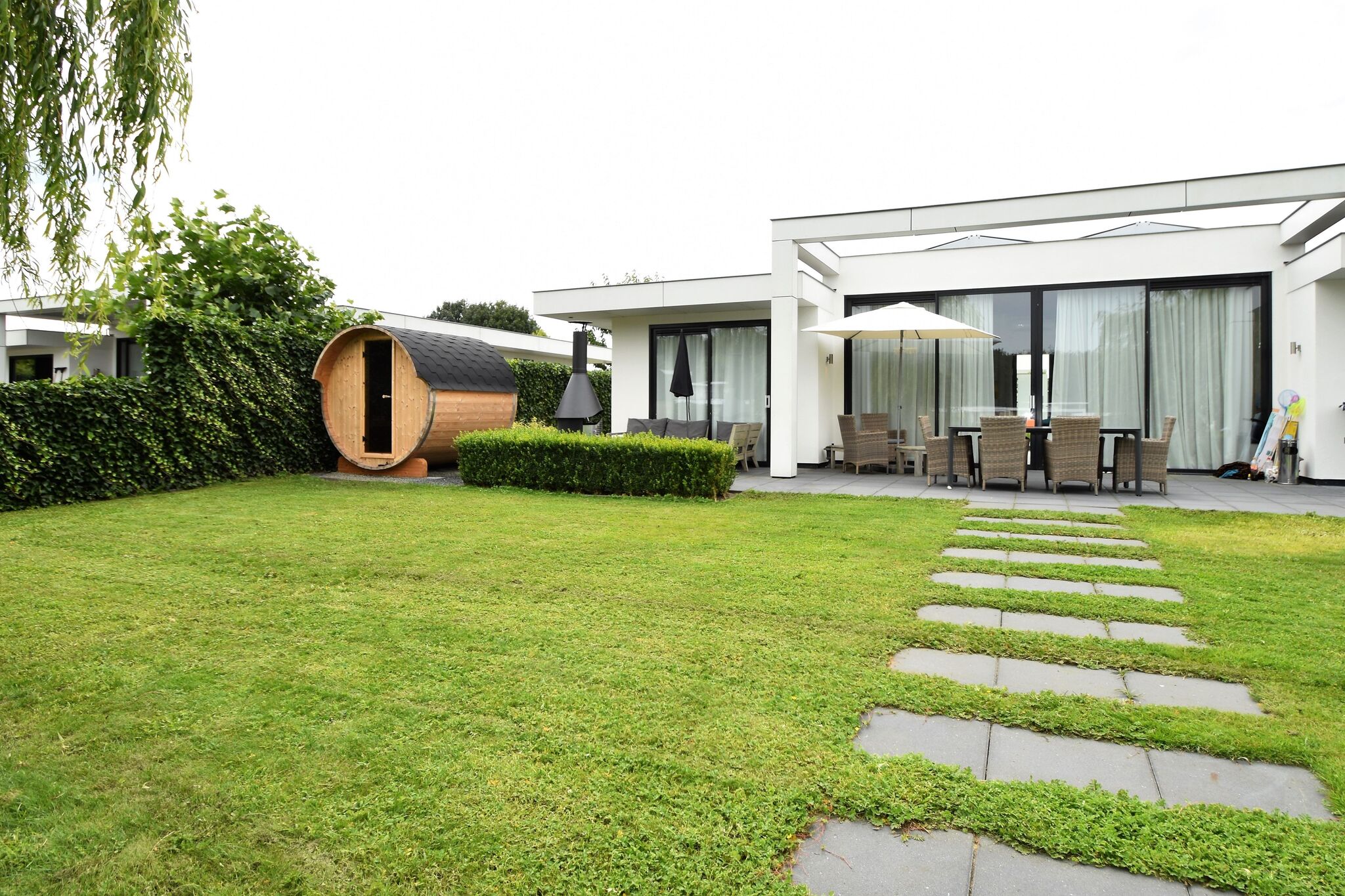 Luxe villa in Harderwijk met sauna in de tuin