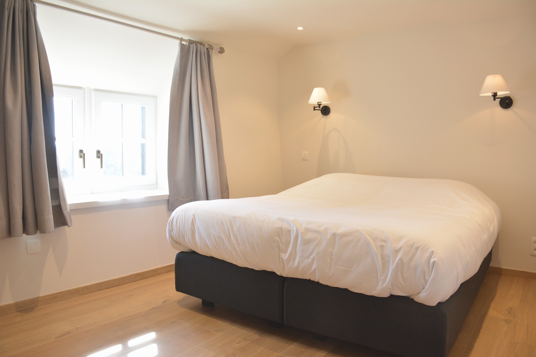 Vakantiehuis Libin max. 9 personen 4 slaapkamers zwembad sauna #22