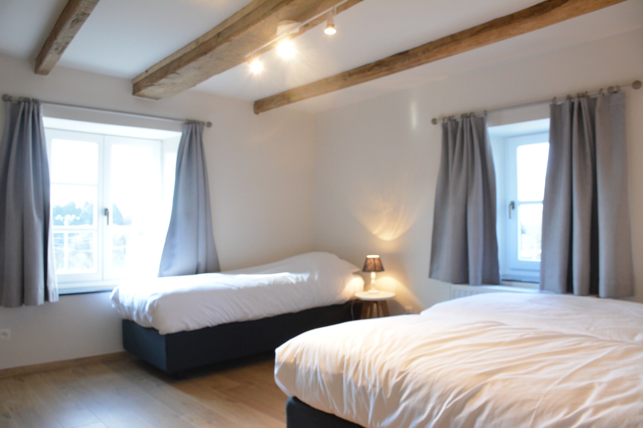 Vakantiehuis Libin max. 9 personen 4 slaapkamers zwembad sauna #24