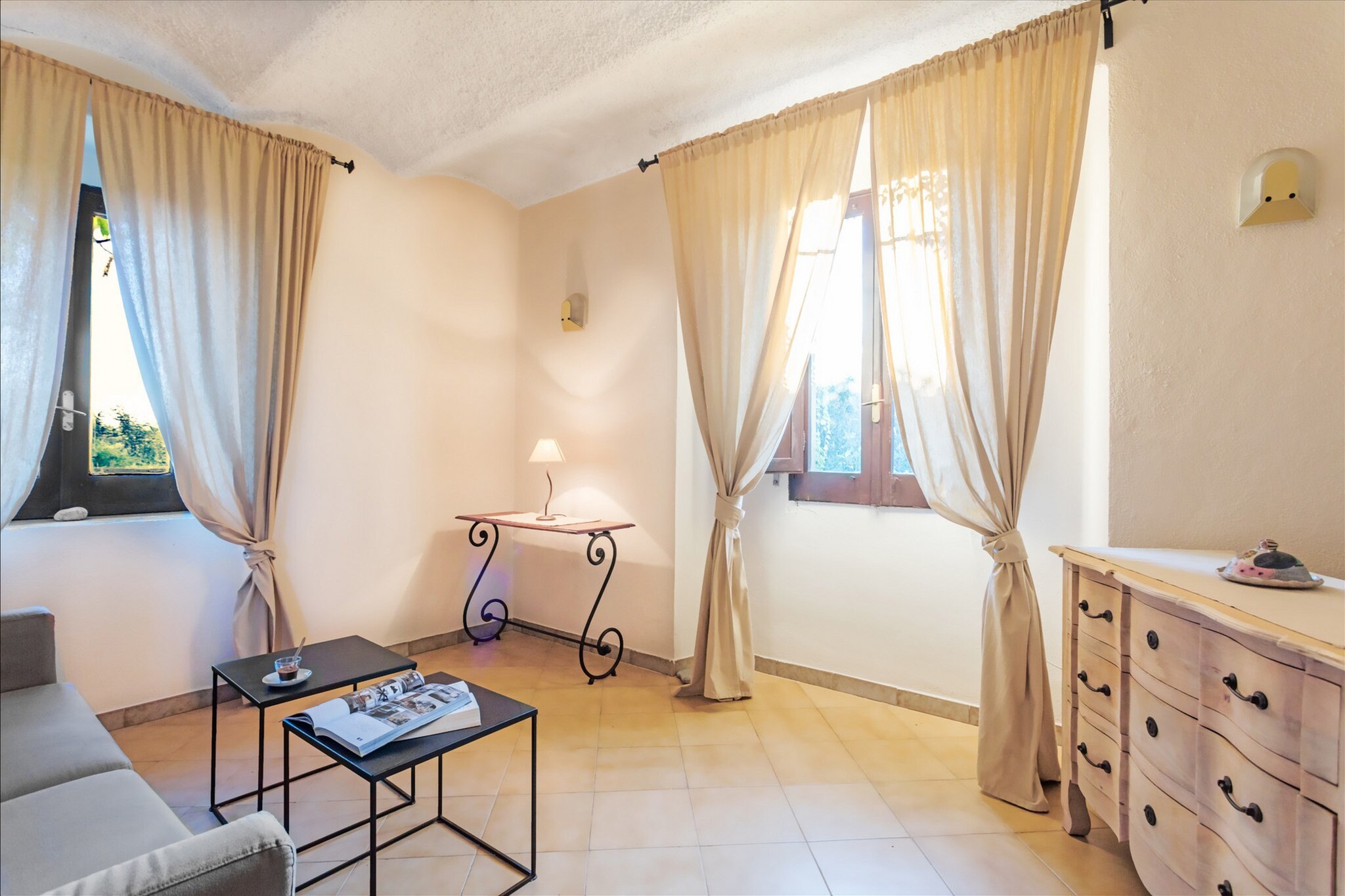 Romantic Beachfront Getaway