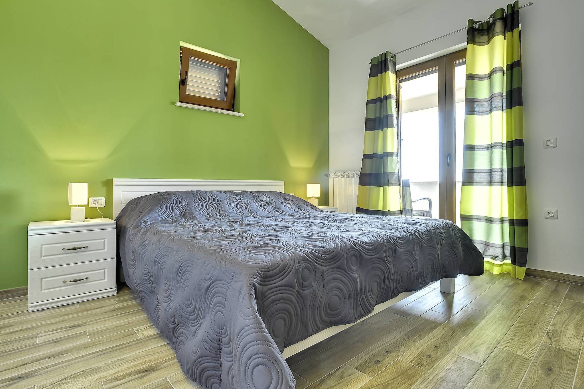 Bed Room