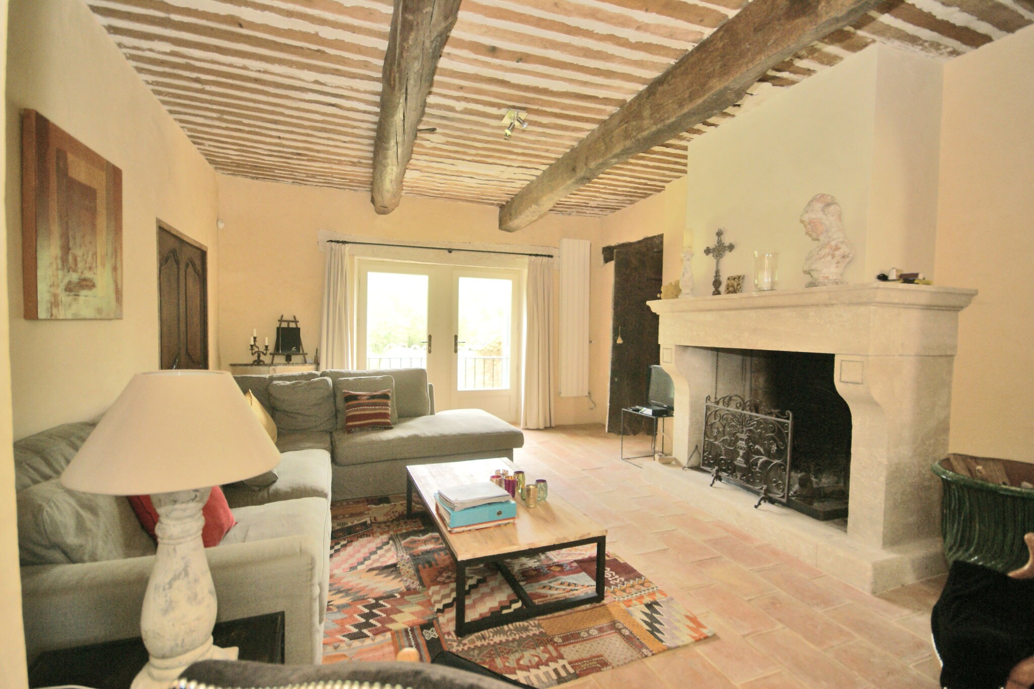 Villa de luxe en Provence avec terrasse, jardin avec sièges