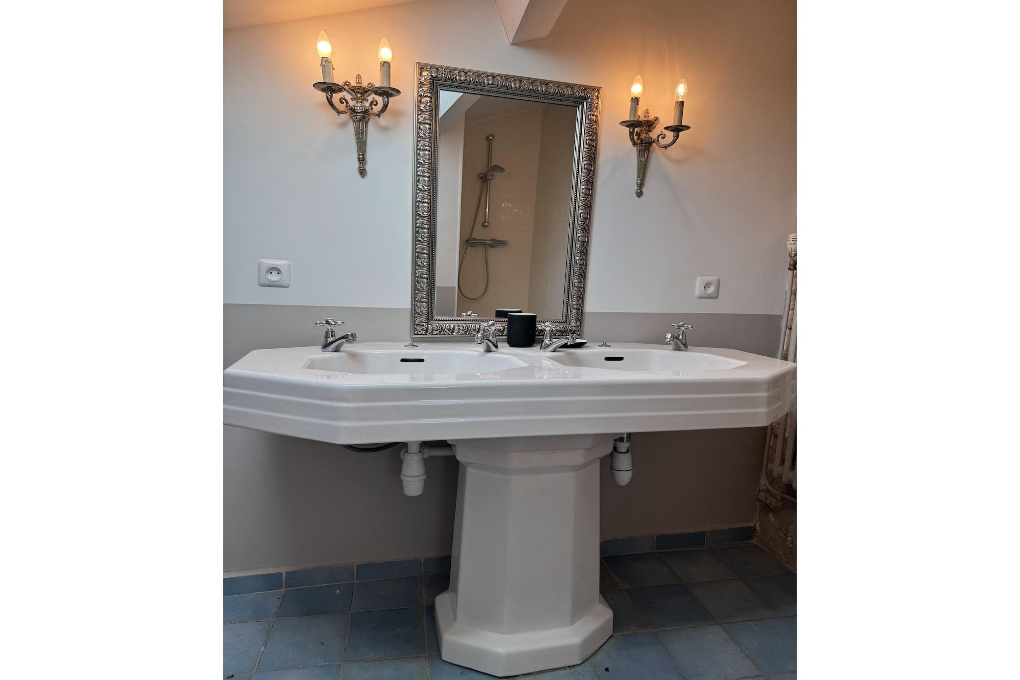Bath Room