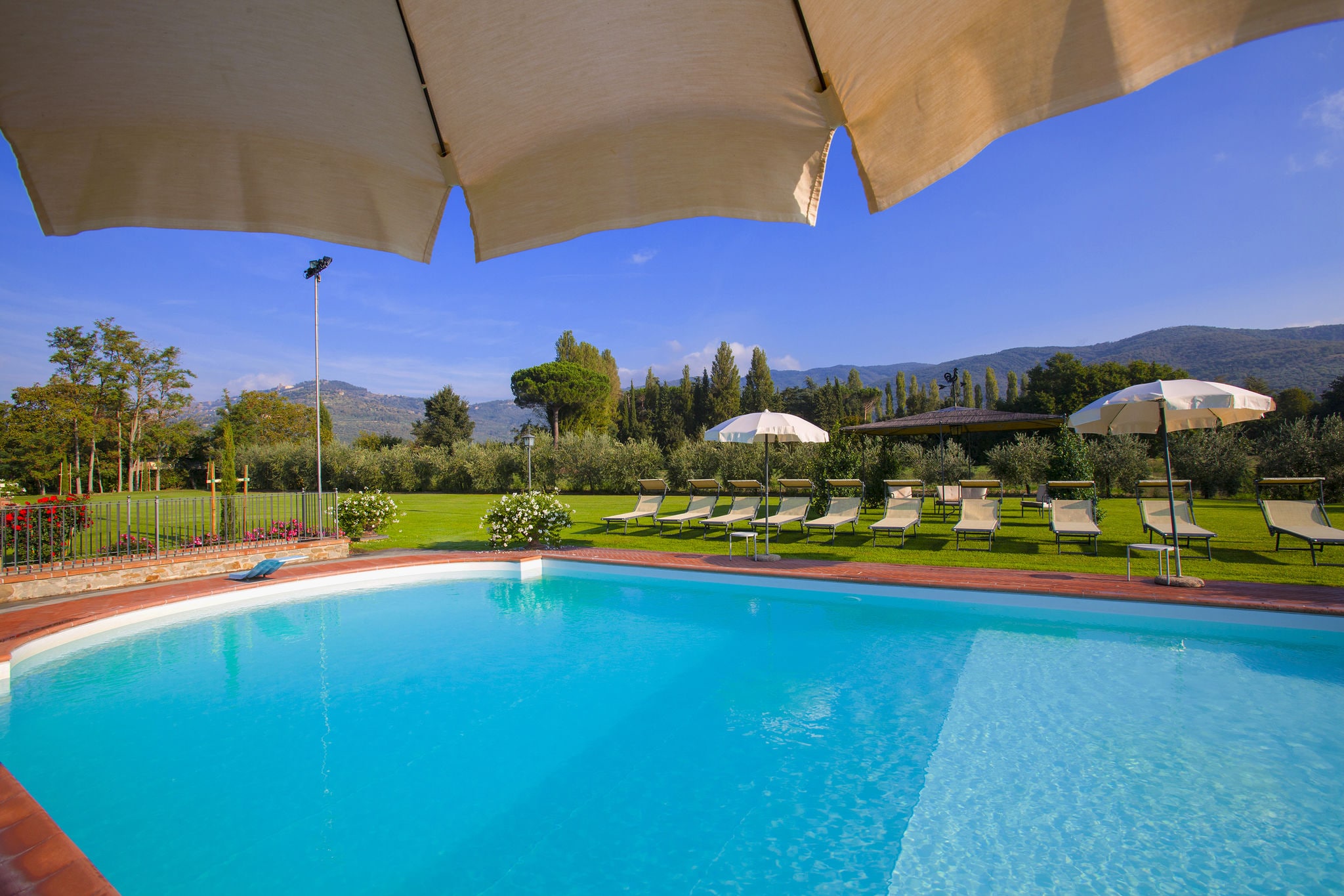 Provinz-Ferienwohnung mit Swimmingpool in Cortona, Toskana