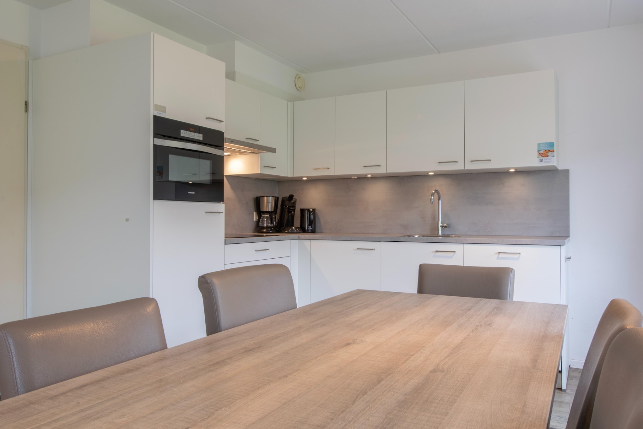Vakantiepark de Soeten Haert 14-Eetkamer